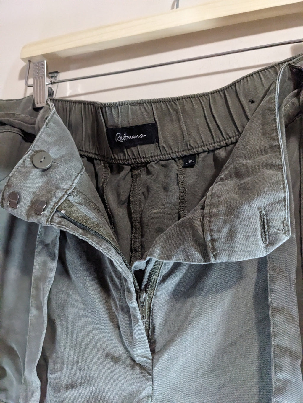 Reitmans Olive Tie Pants - sz 18