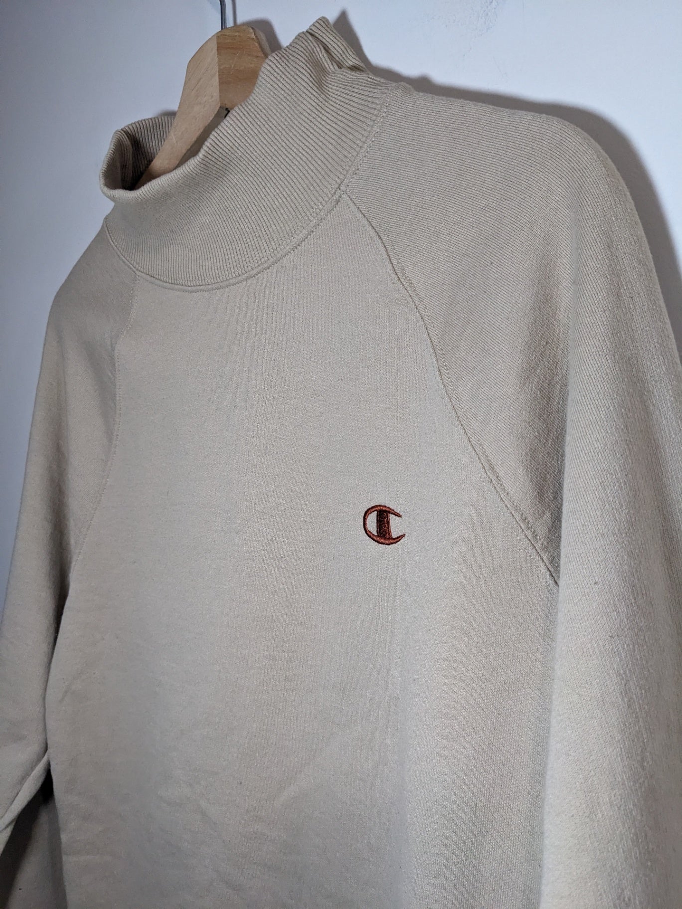 Champion Beige Mock Neck Sweatshirt - S