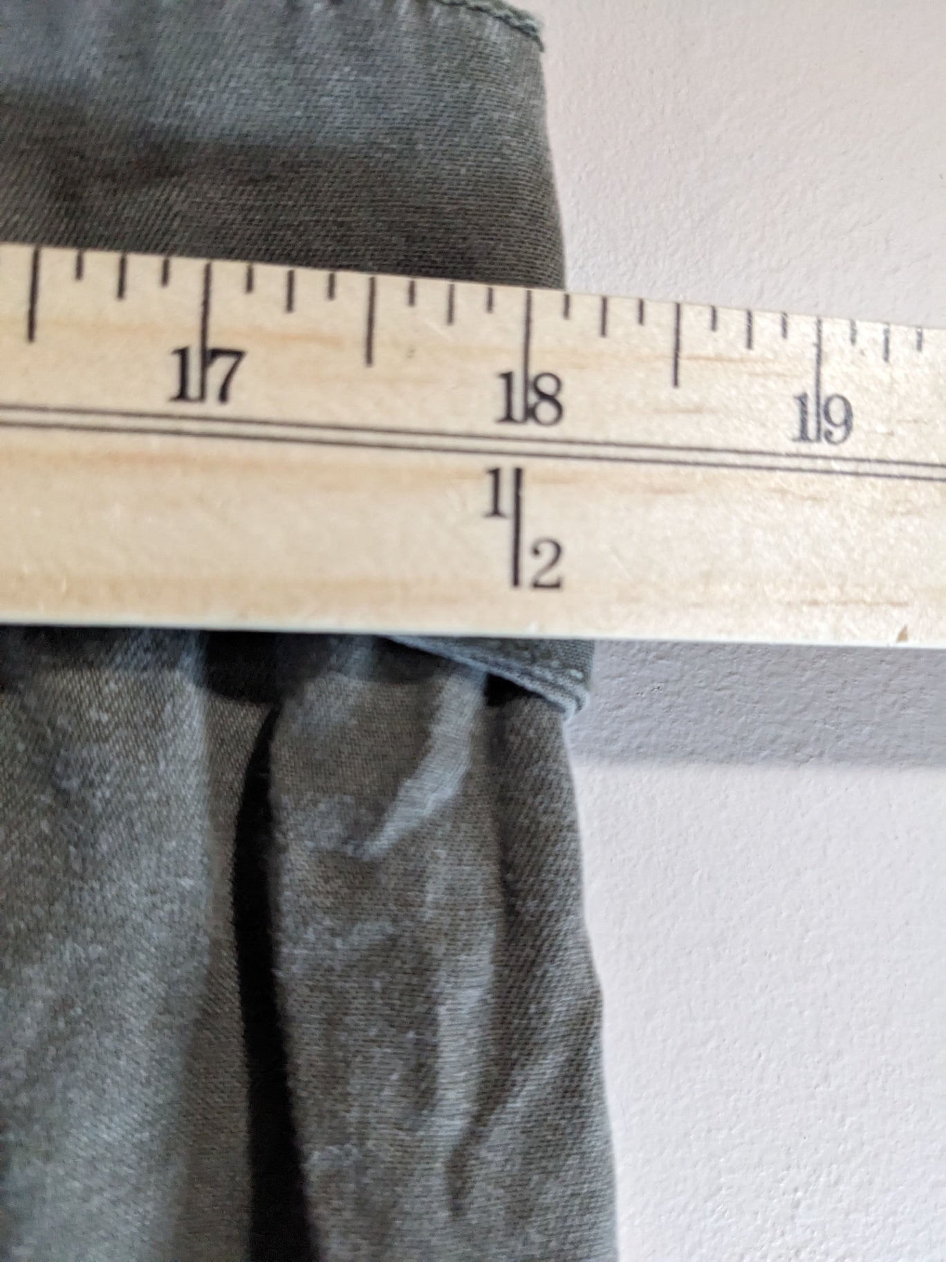 Reitmans Olive Tie Pants - sz 18