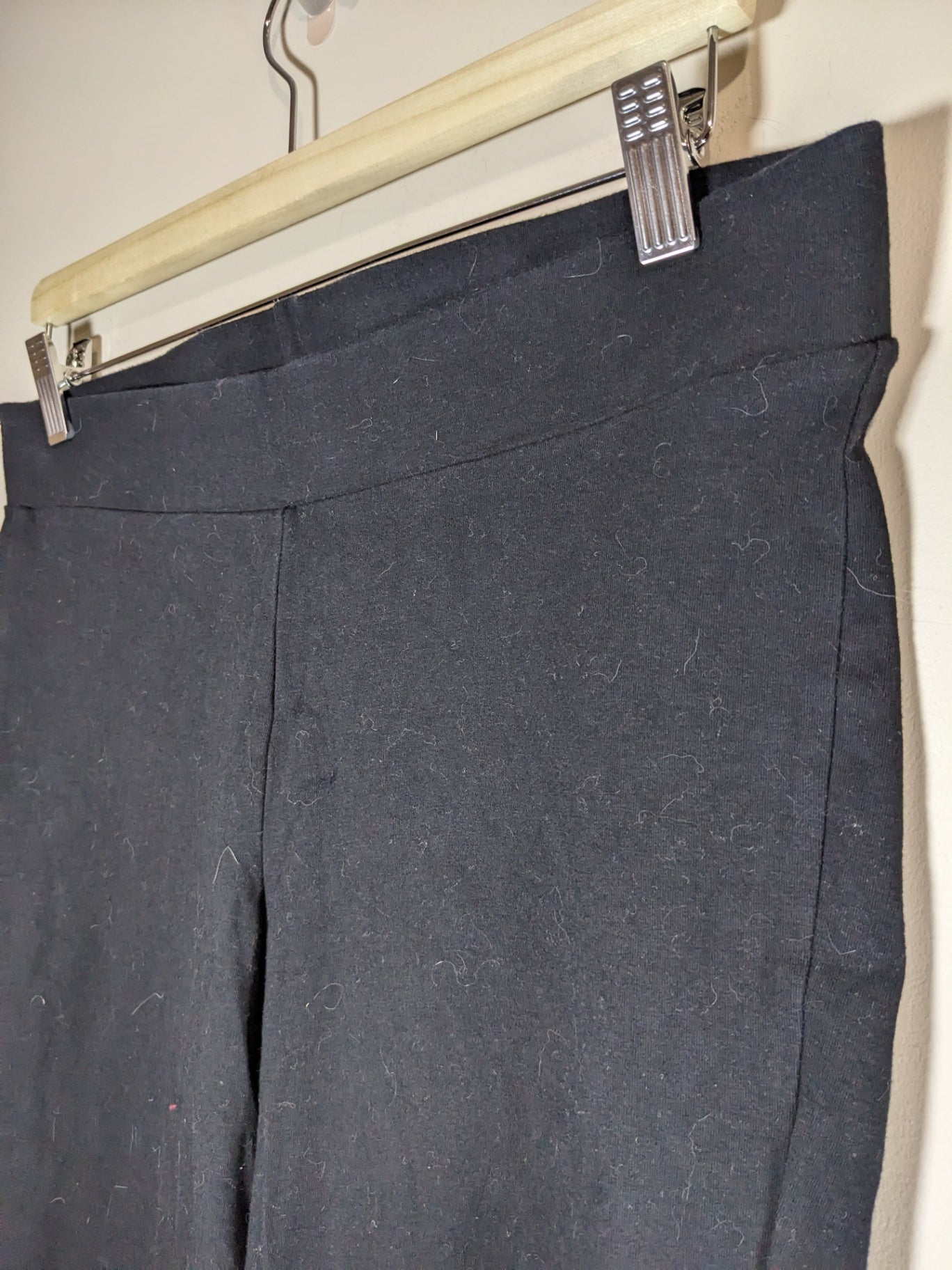 Torrid Black Capri Leggings - XL