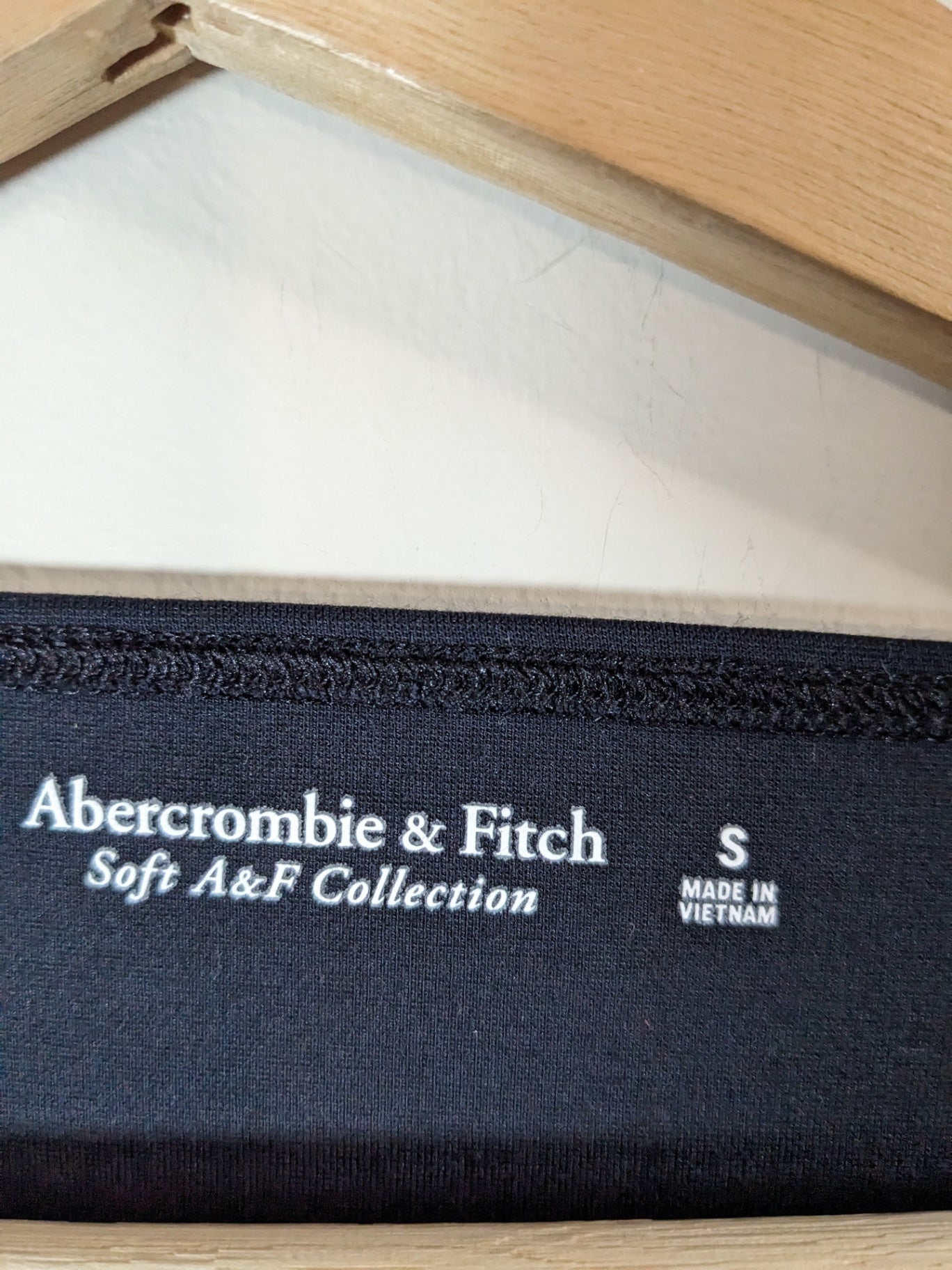 Abercrombie & Fitch Black Long Sleeve Bodysuit - S