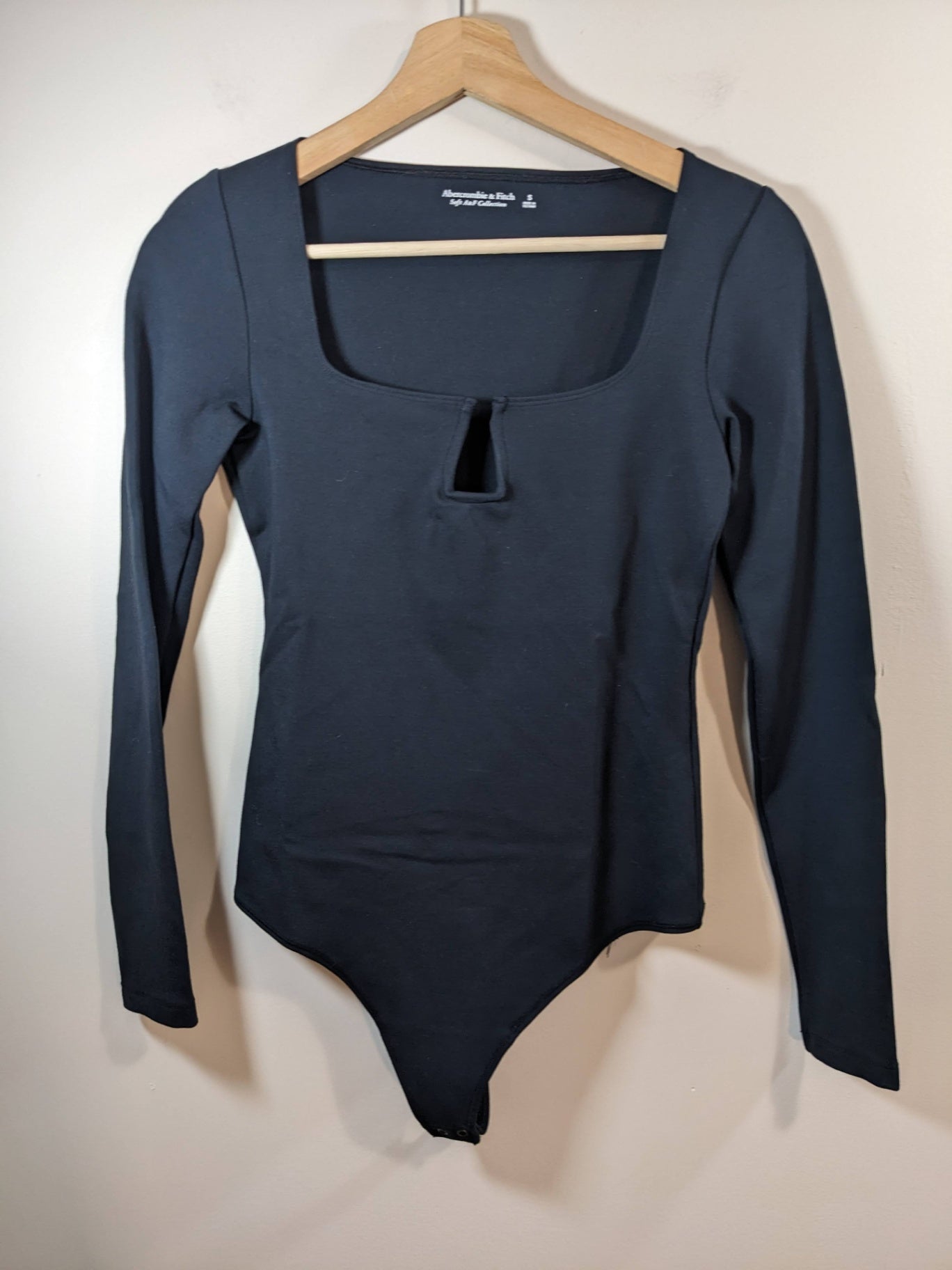 Abercrombie & Fitch Black Long Sleeve Bodysuit - S