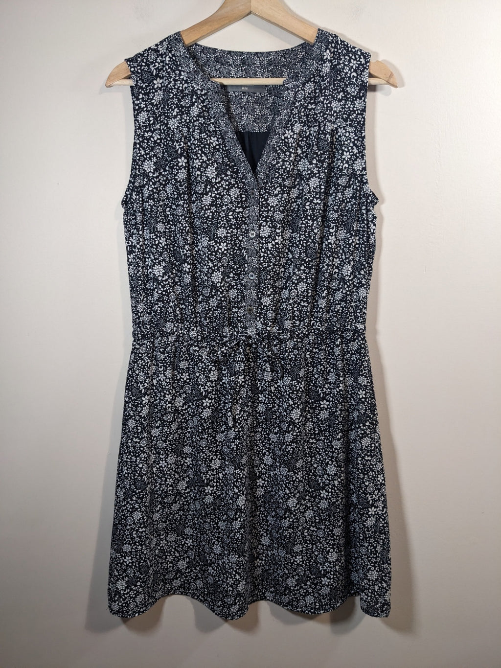 Denver Hayes Black Floral Dress - M