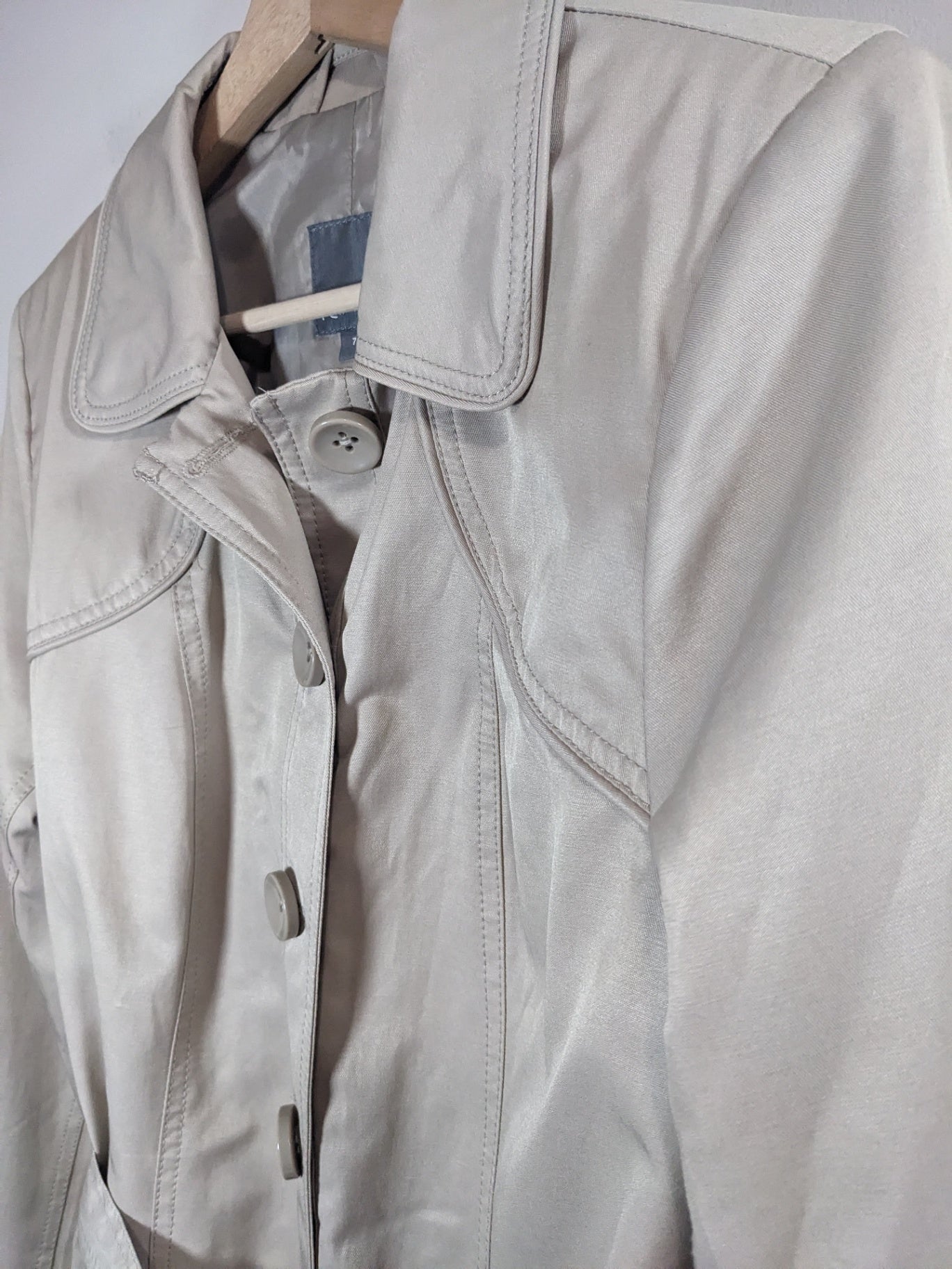 Reitmans Tan Trench Coat - sz 7