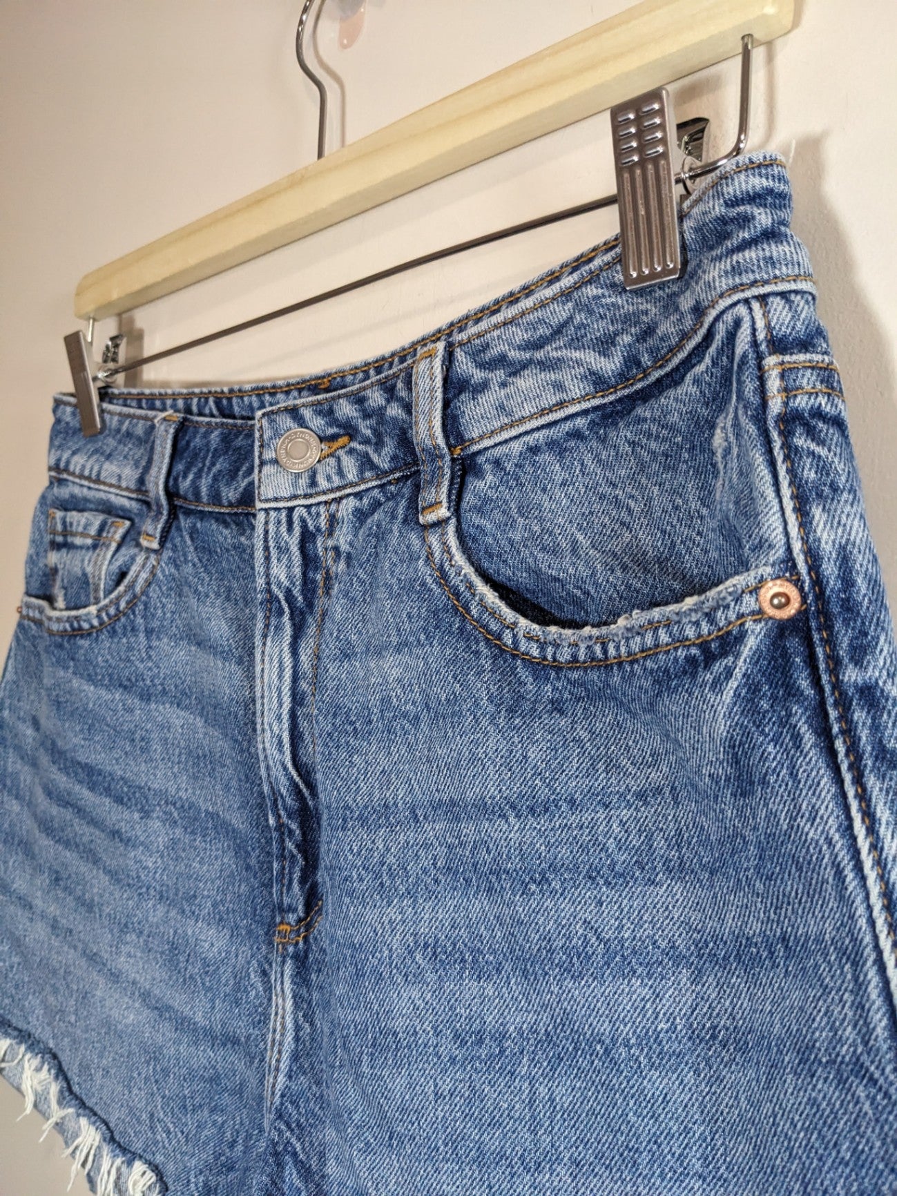 Dynamite Ella Denim Shorts - sz 28
