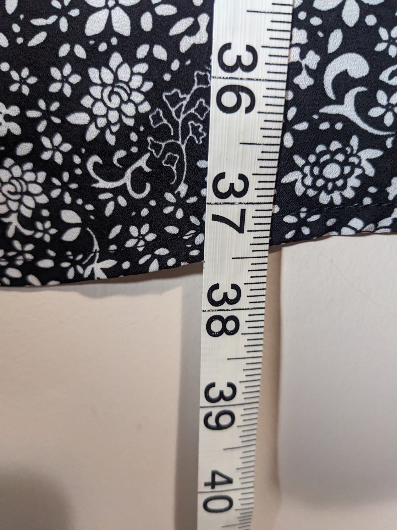 Denver Hayes Black Floral Dress - M