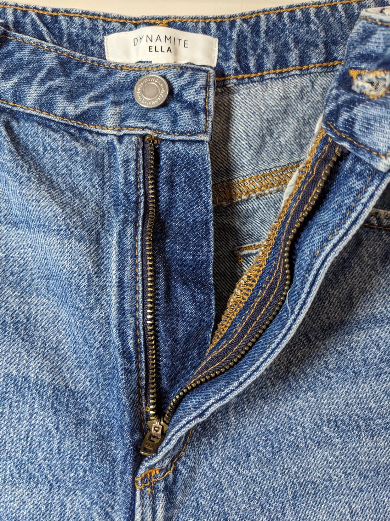 Dynamite Ella Denim Shorts - sz 28