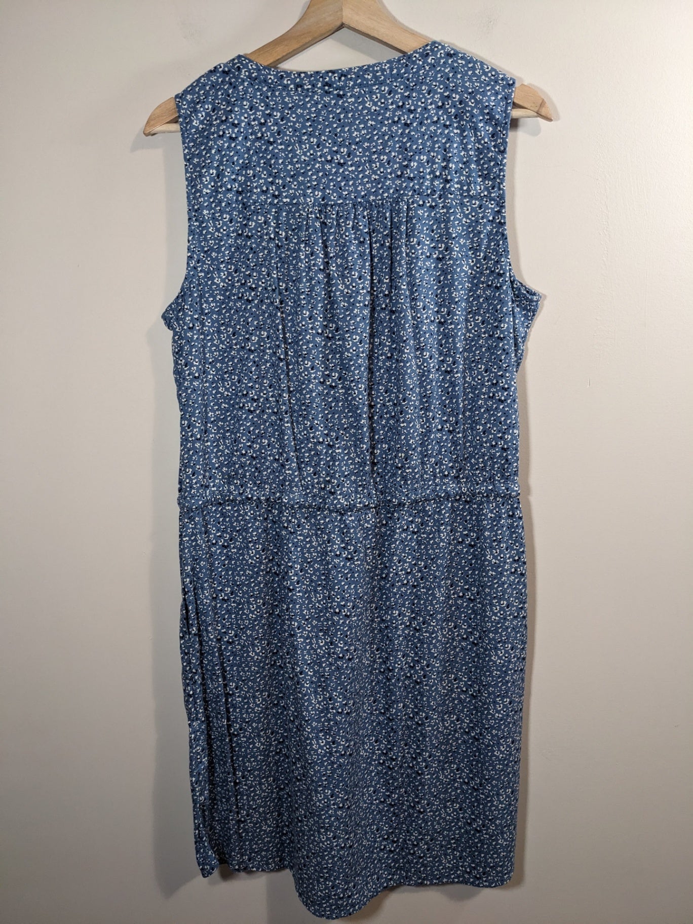 Denver Hayes Blue Floral Dress - L
