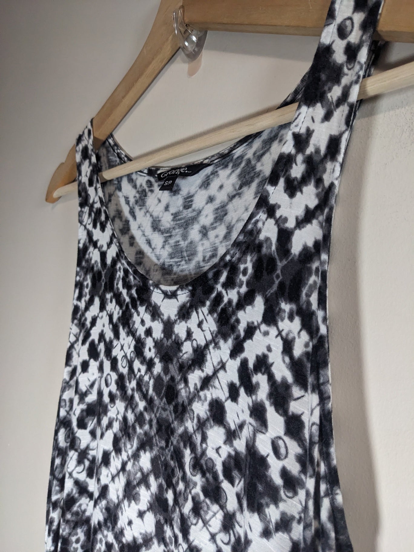 George Black & White Pattern High Low Dress - S