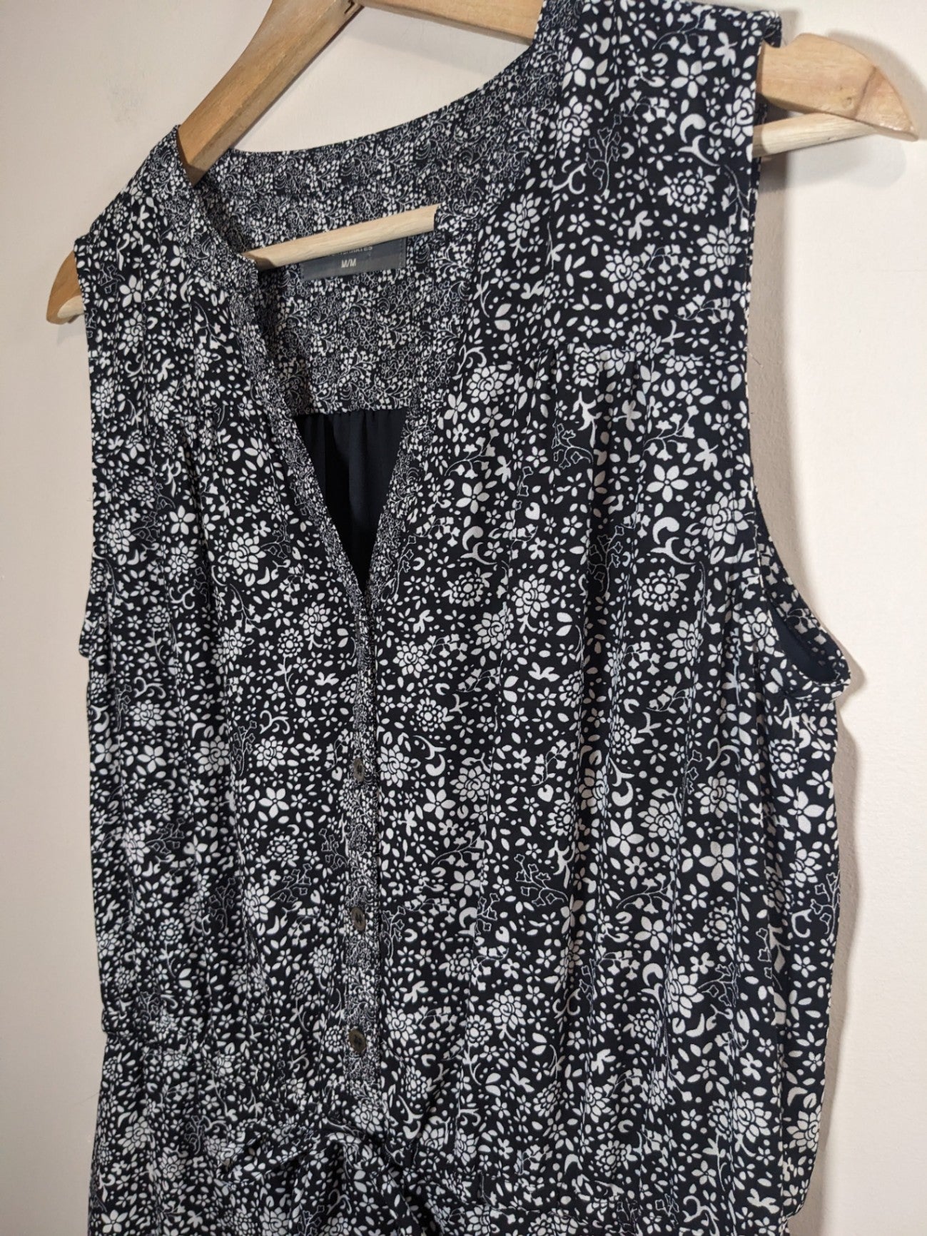 Denver Hayes Black Floral Dress - M