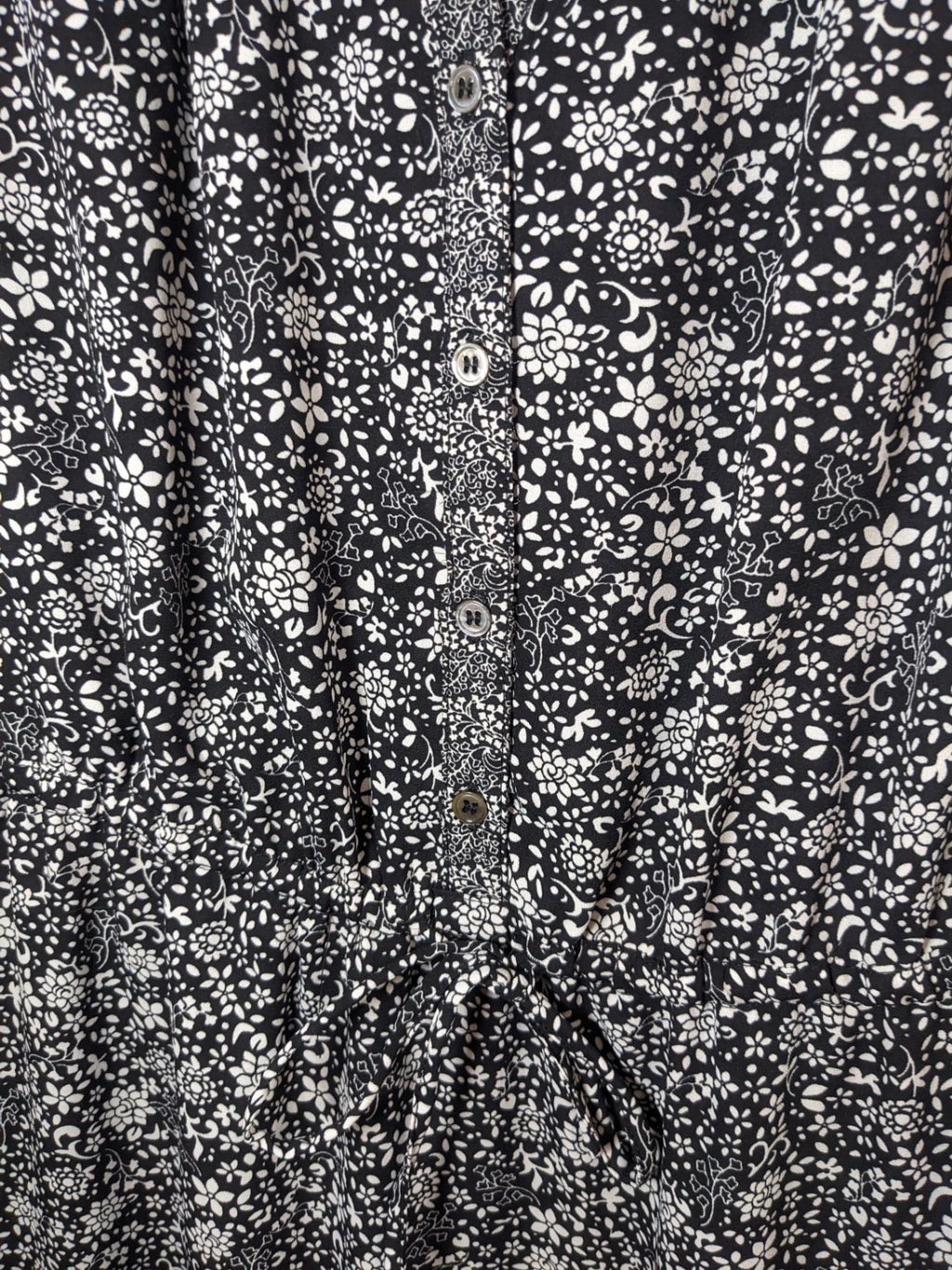 Denver Hayes Black Floral Dress - M