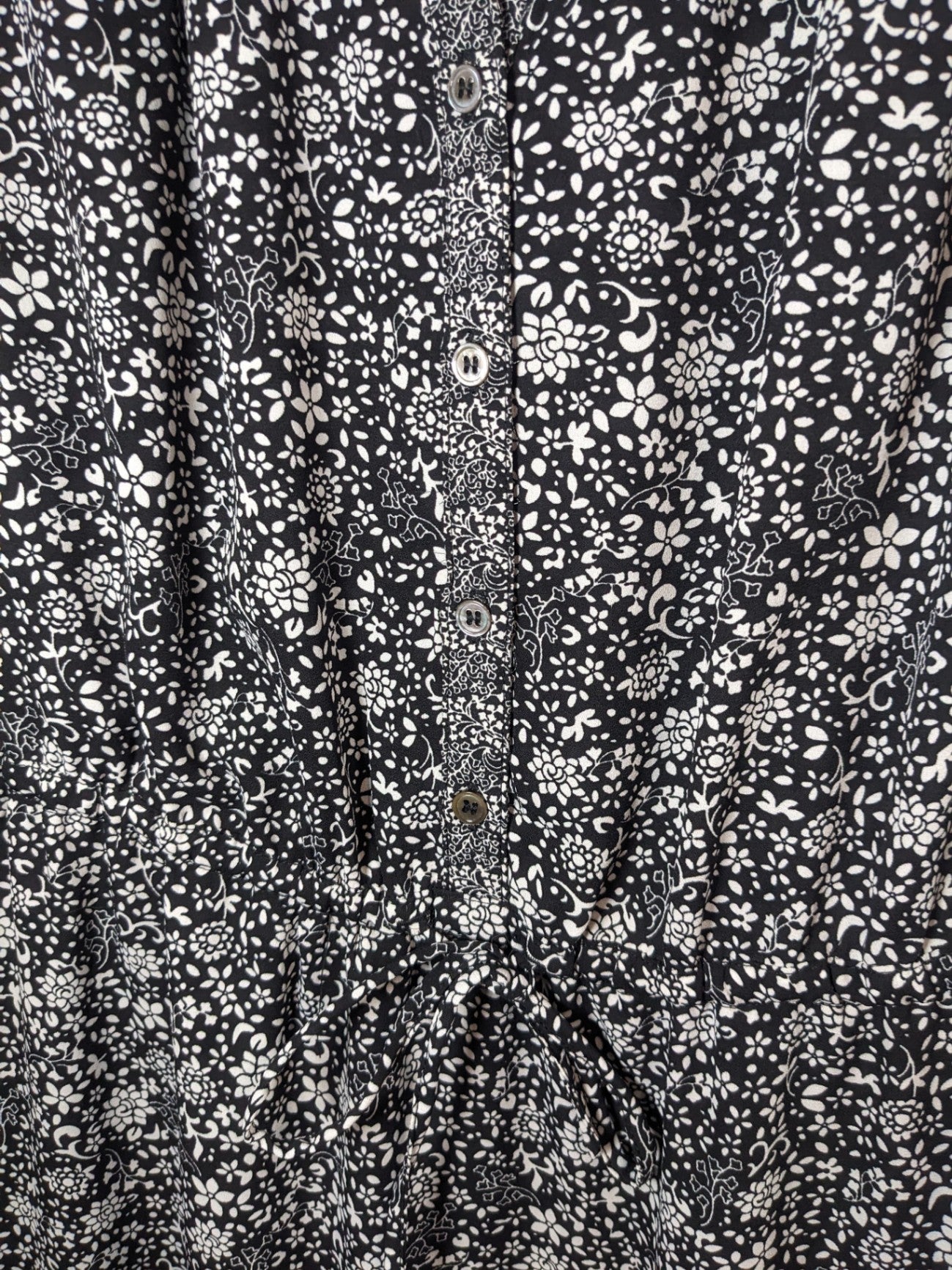 Denver Hayes Black Floral Dress - M