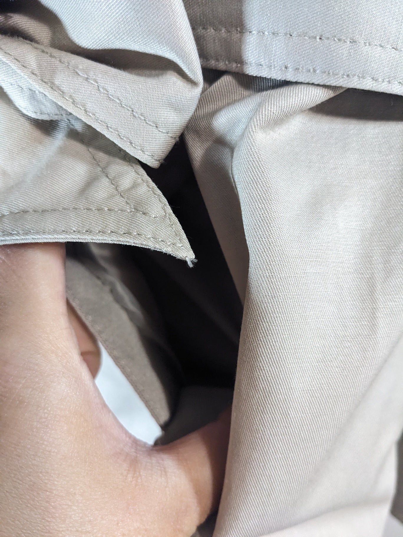 Reitmans Tan Trench Coat - sz 7