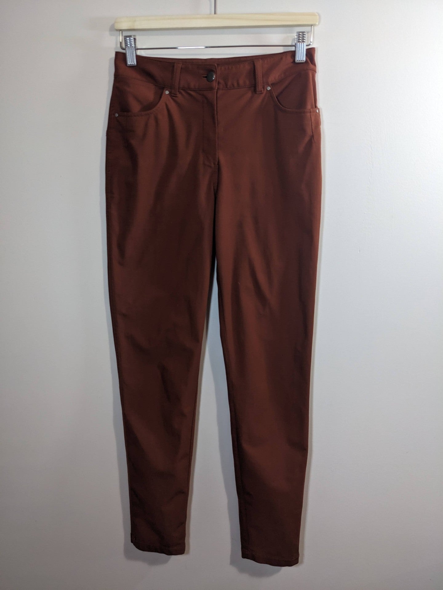 Lululemon Rust Pants - sz 6