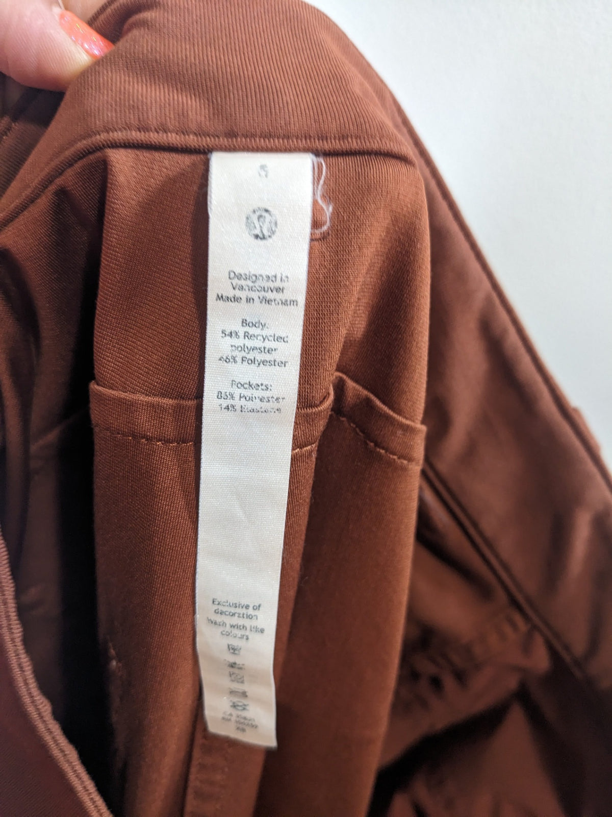 Lululemon Rust Pants - sz 6