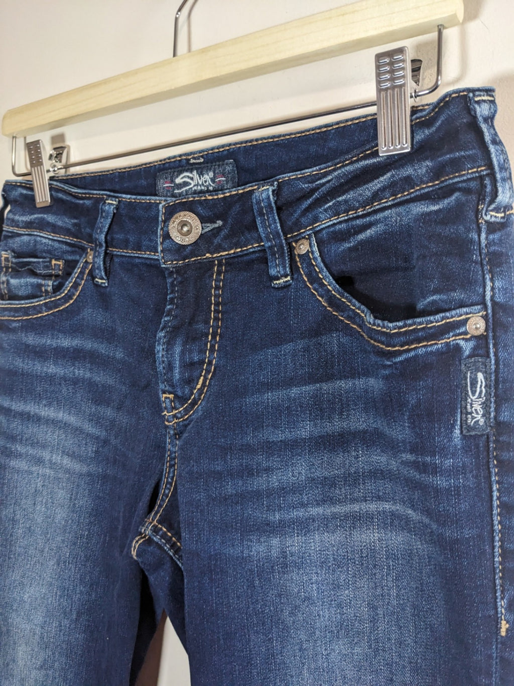 Silver Jeans Co. Suki Capri Denim Jeans - sz 29