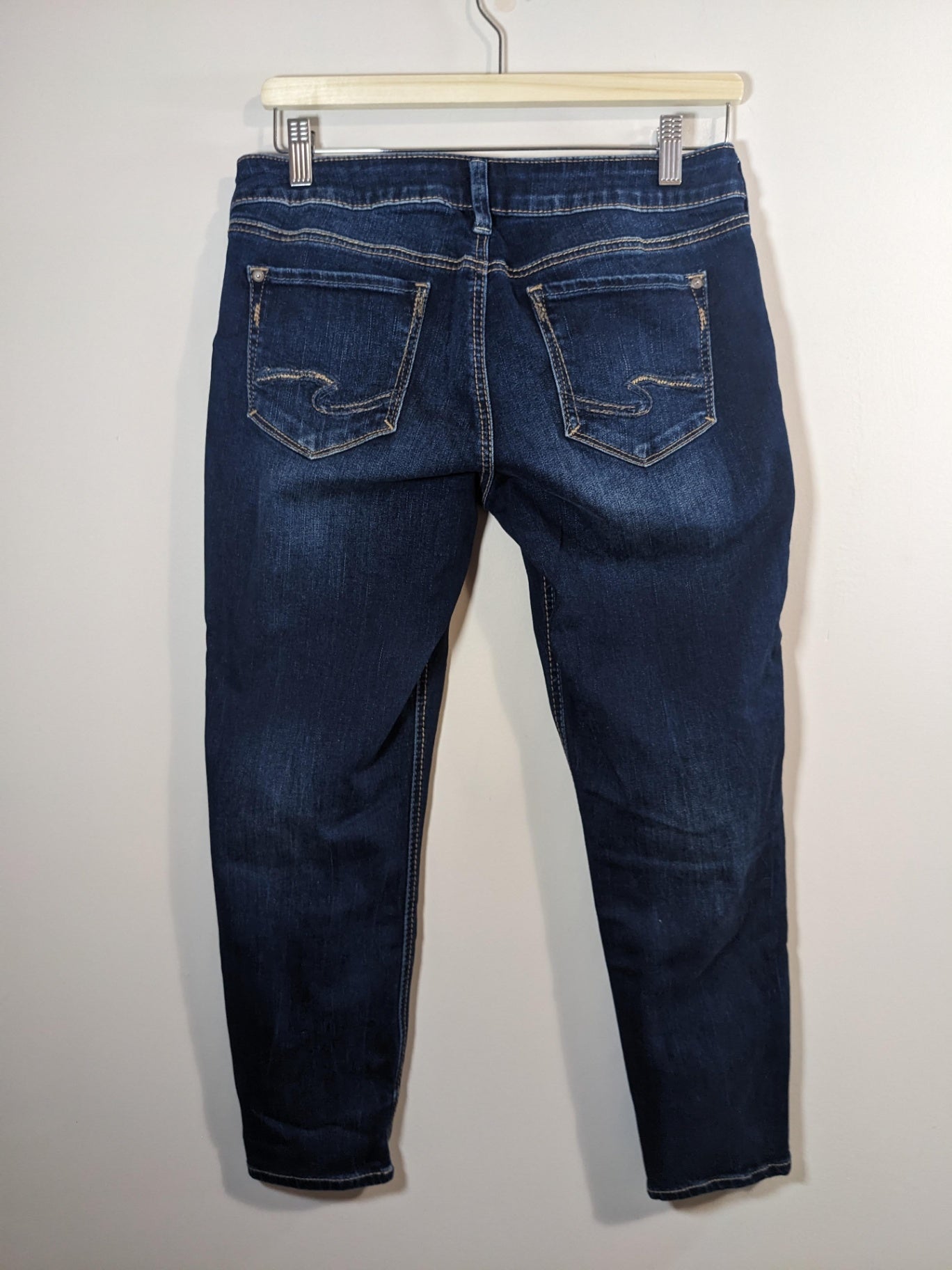 Silver Jeans Co. Suki Capri Denim Jeans - sz 29