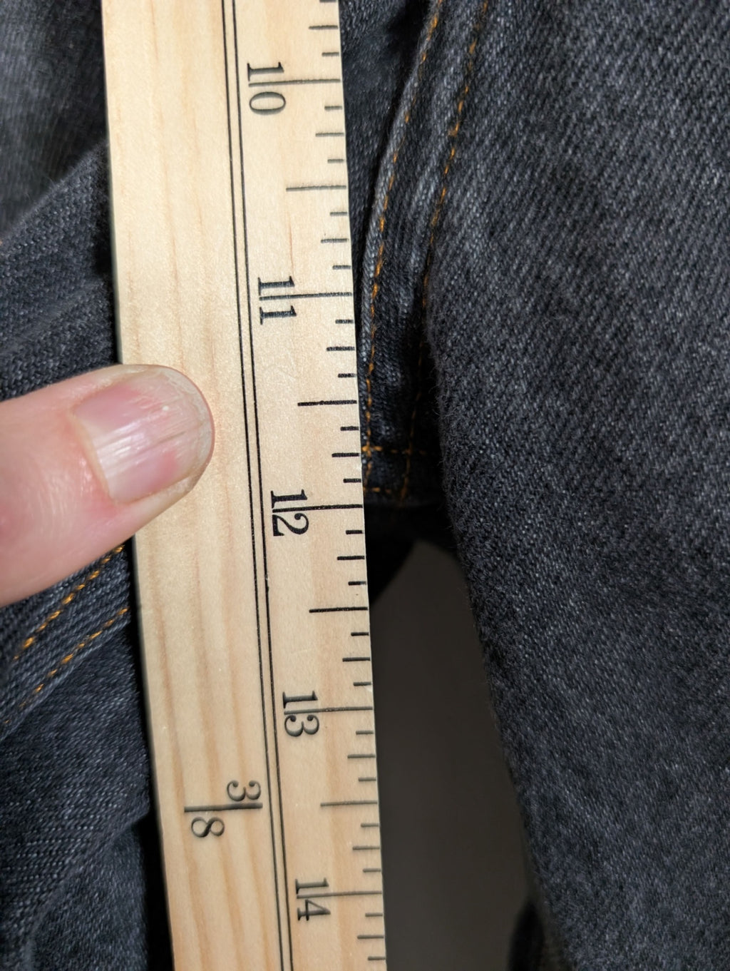 Calvin Klein Jeans - appears SZ 40