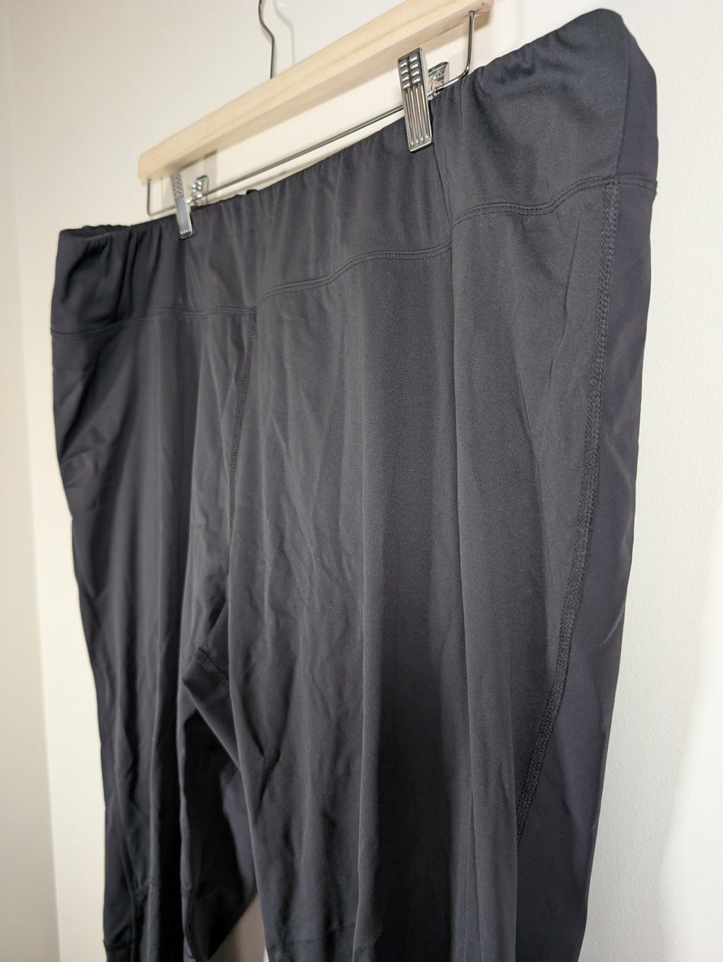 MEC waterproof pants- 2XL