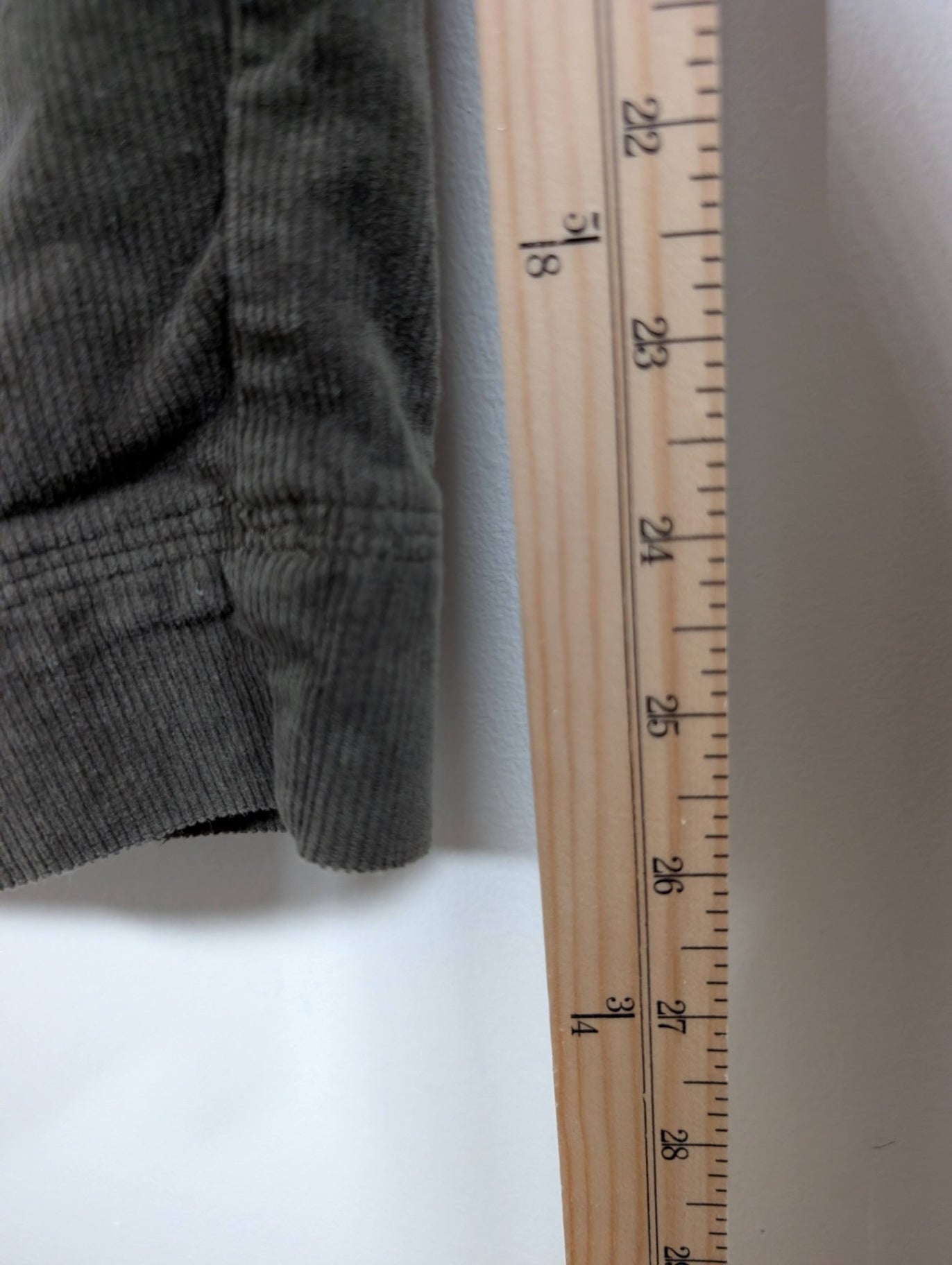 Patagonia green corduroy pants - SZ 22