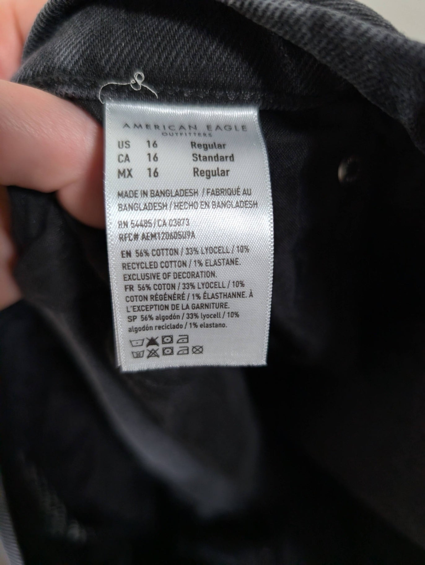 American Eagle black jeans - SZ 16