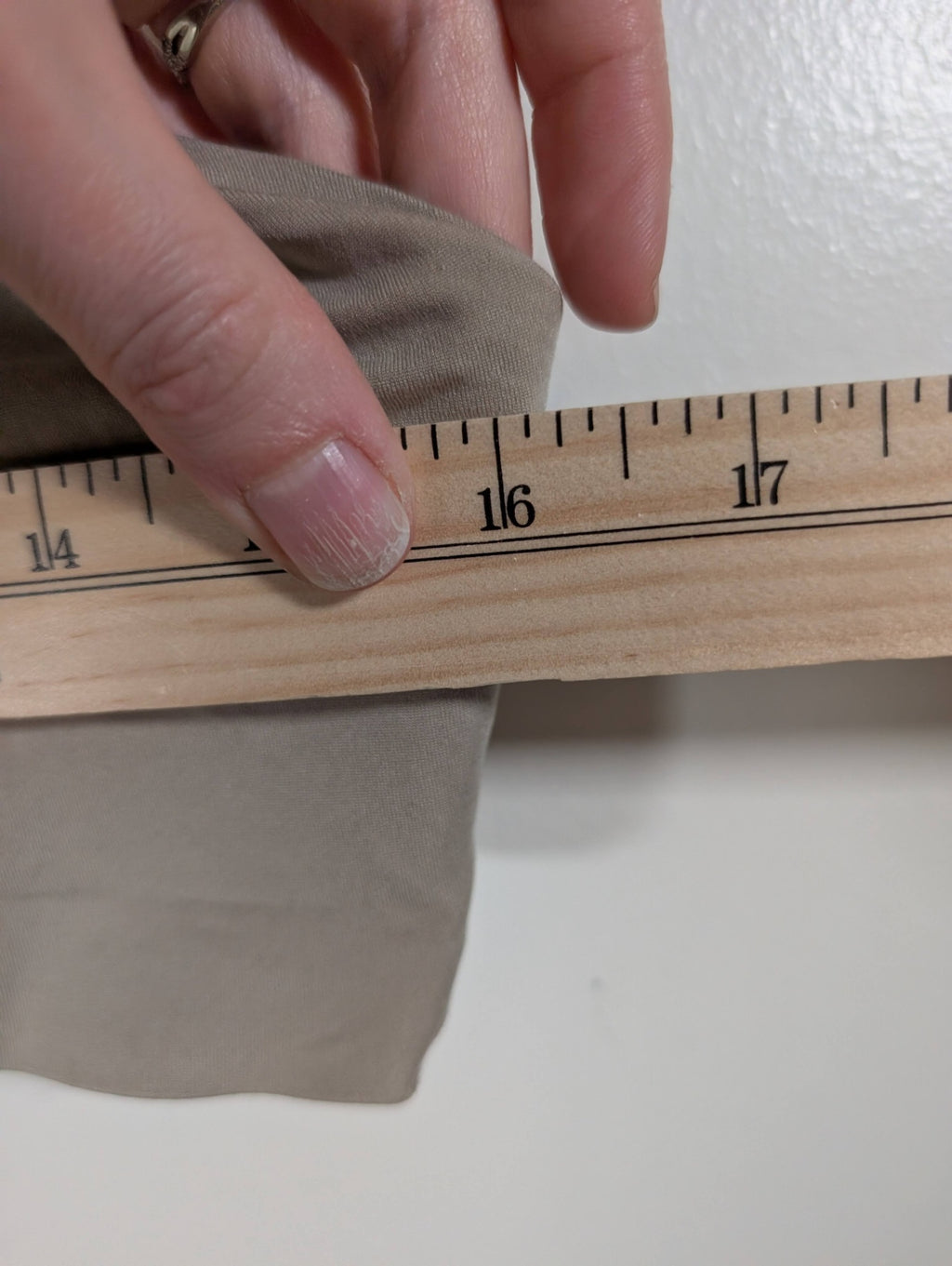 Lululemon tan bra- appears Large