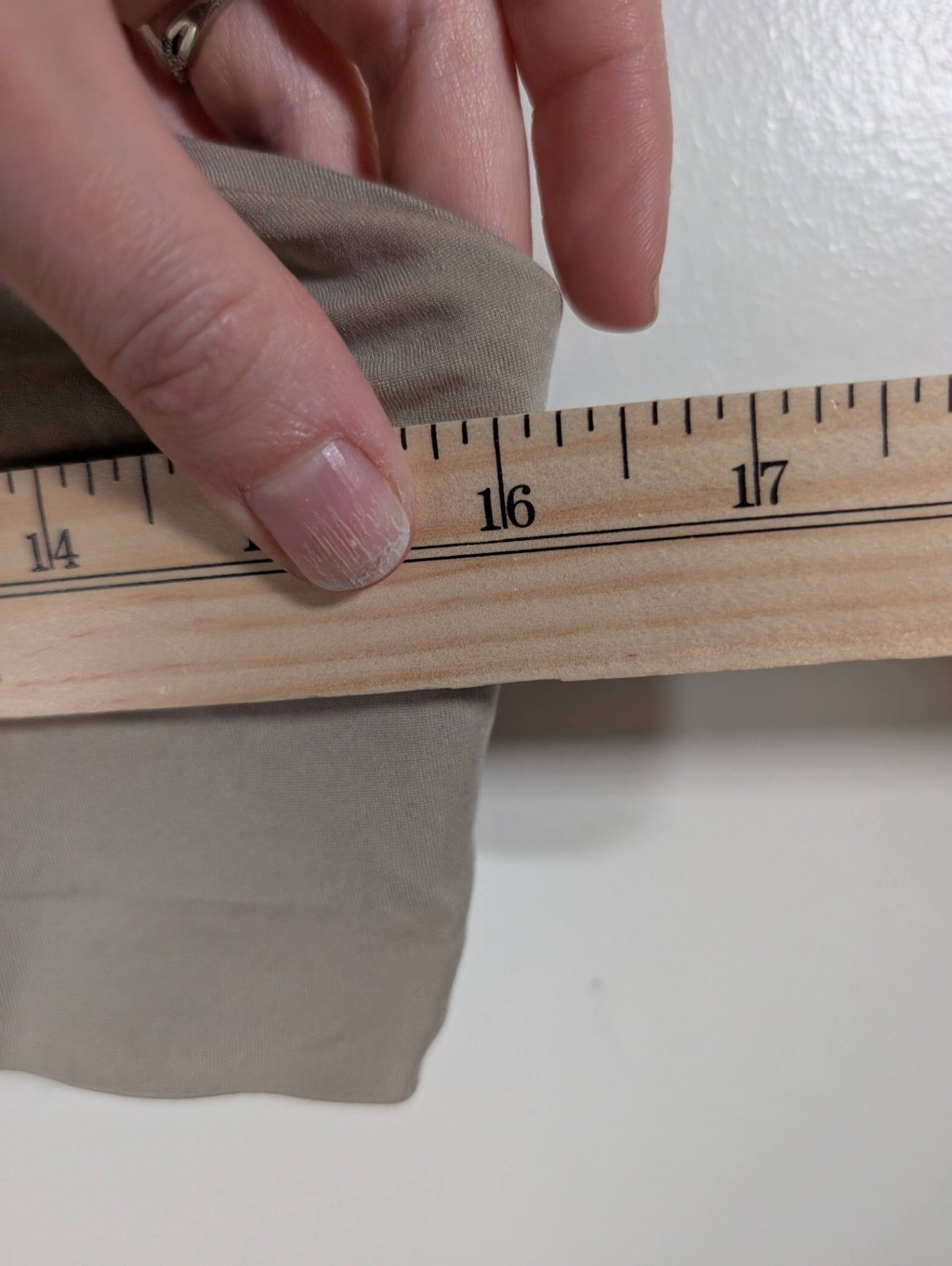 Lululemon tan bra- appears Large