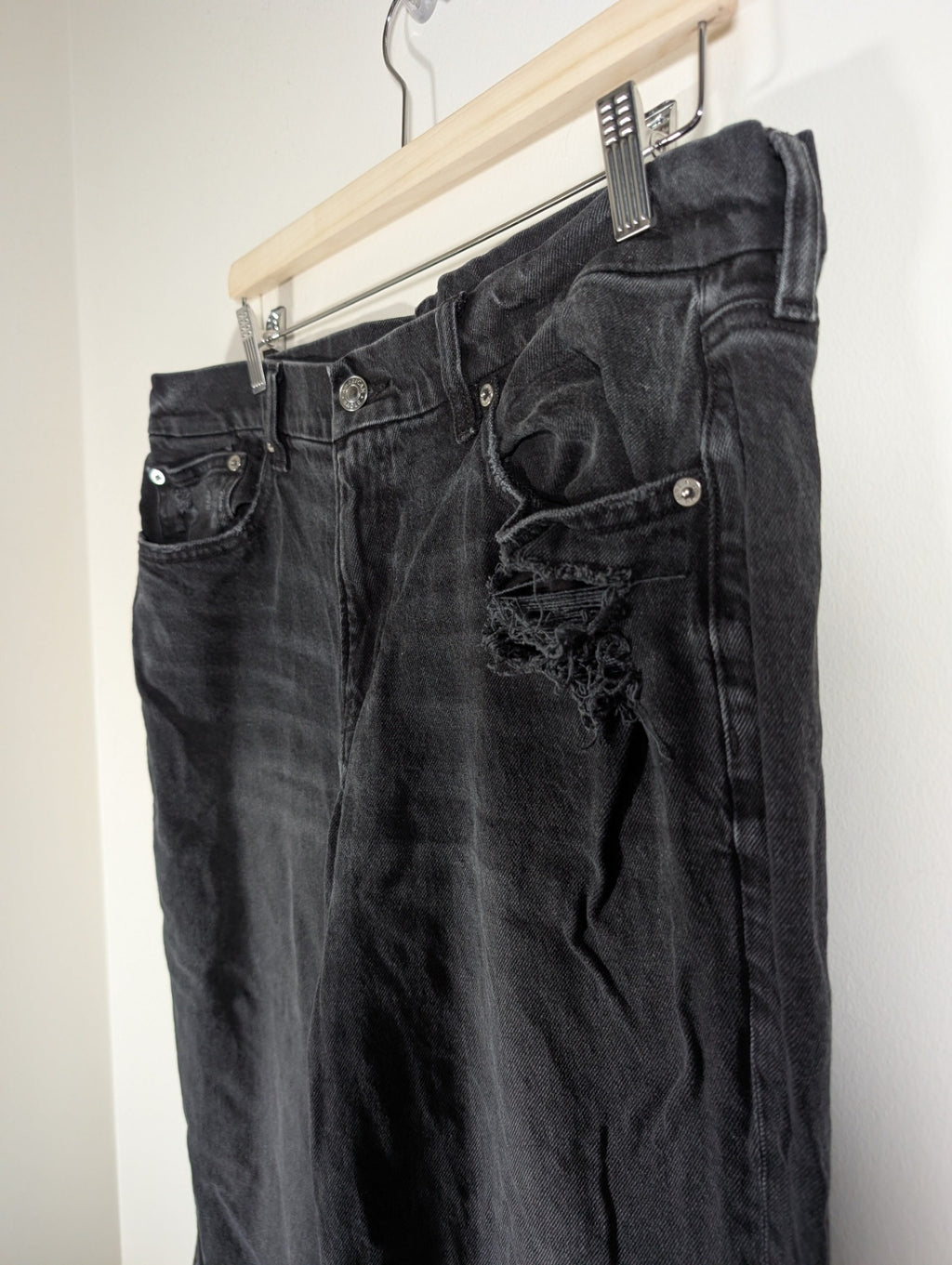 American Eagle black jeans - SZ 16