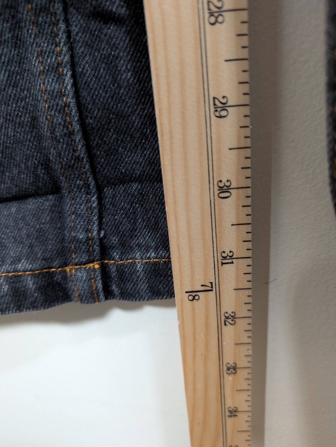 Calvin Klein Jeans - appears SZ 40