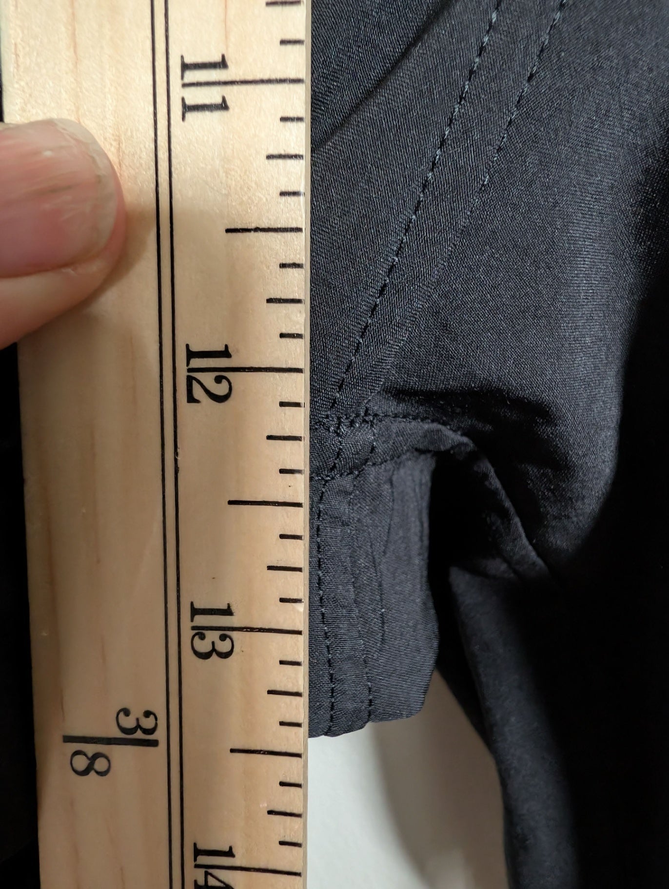 Lululemon black wide leg pant- 14