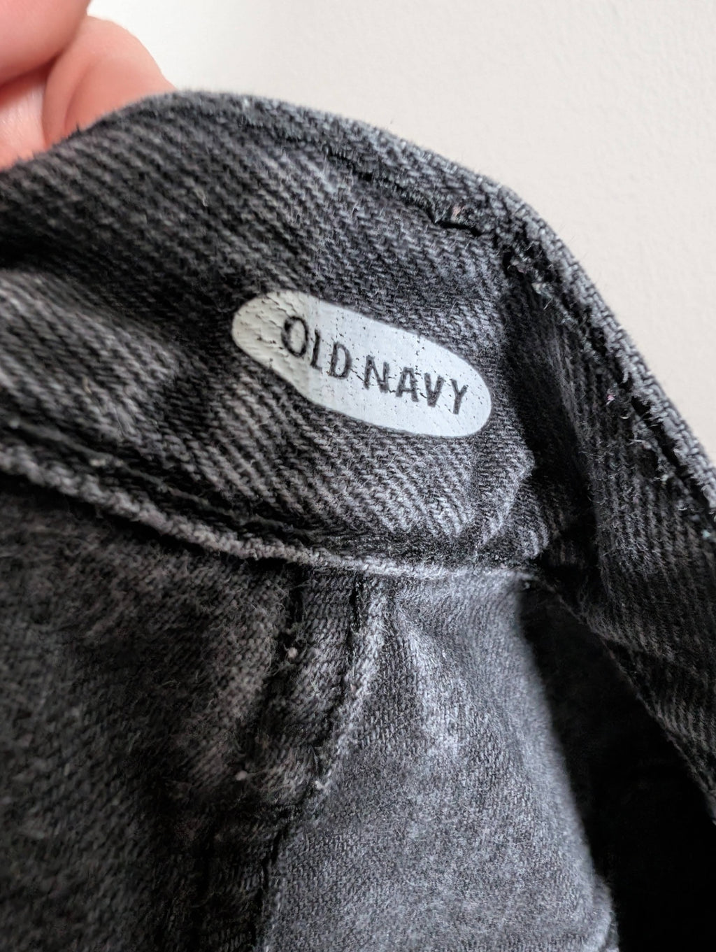 Old Navy black distressed shorts - 14