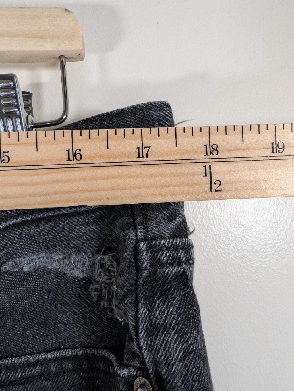 Old Navy black distressed shorts - 14