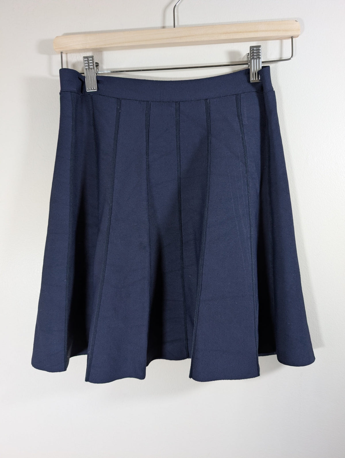 BCBG navy skirt - XS