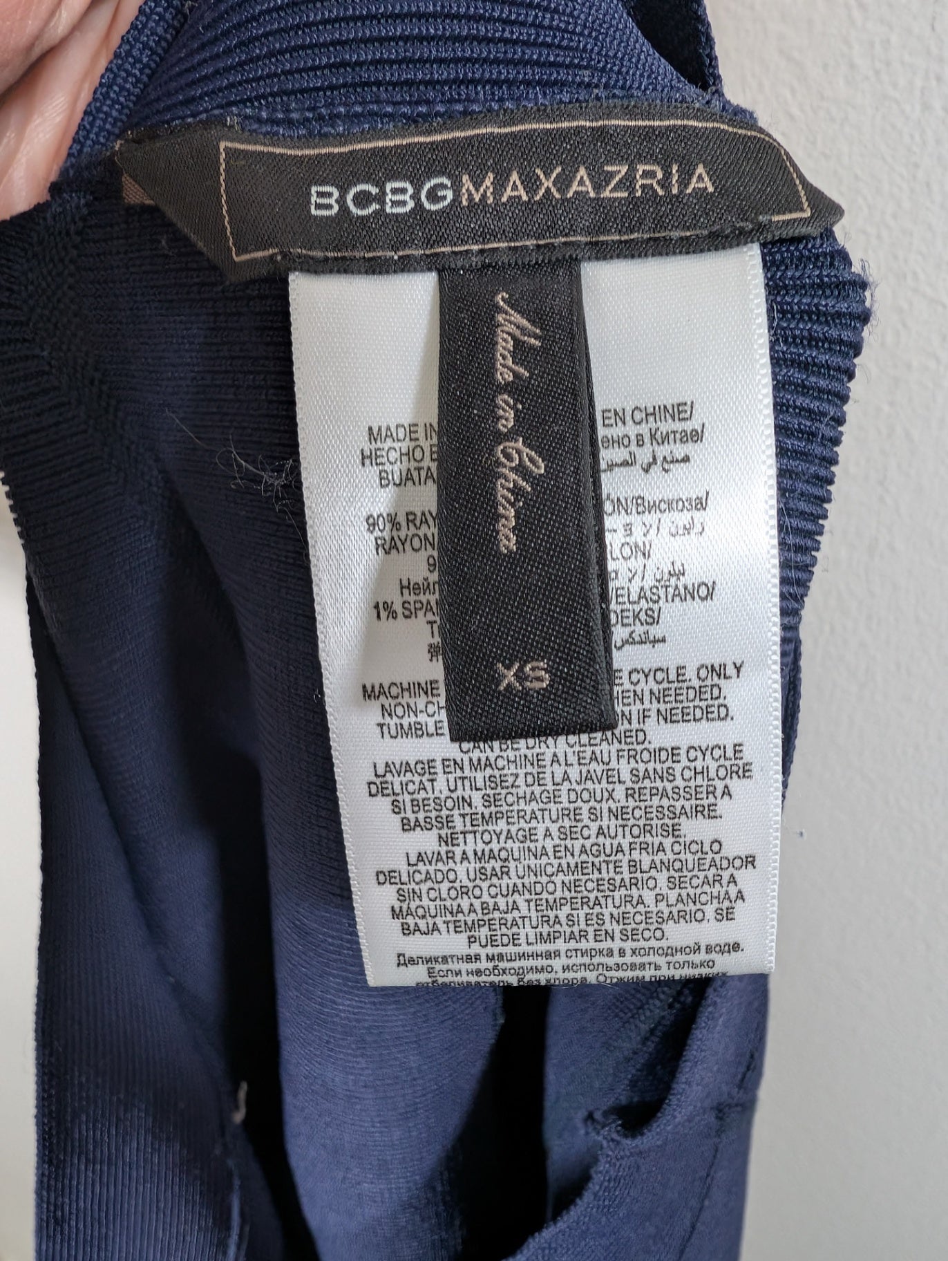 BCBG navy skirt - XS