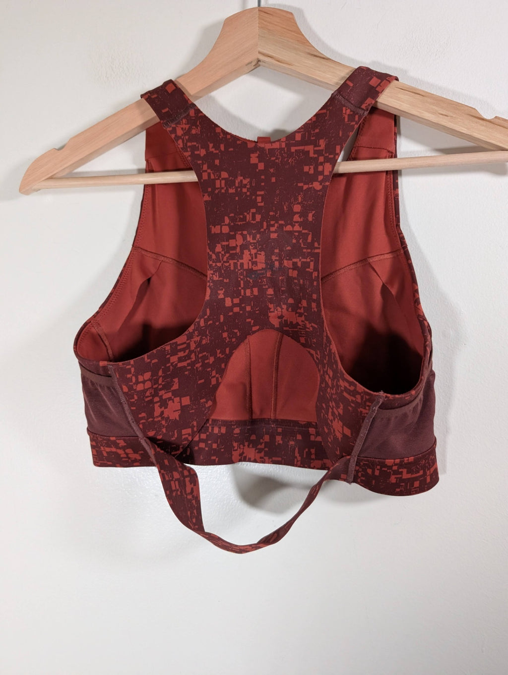 Brooks sports bra - appears small
