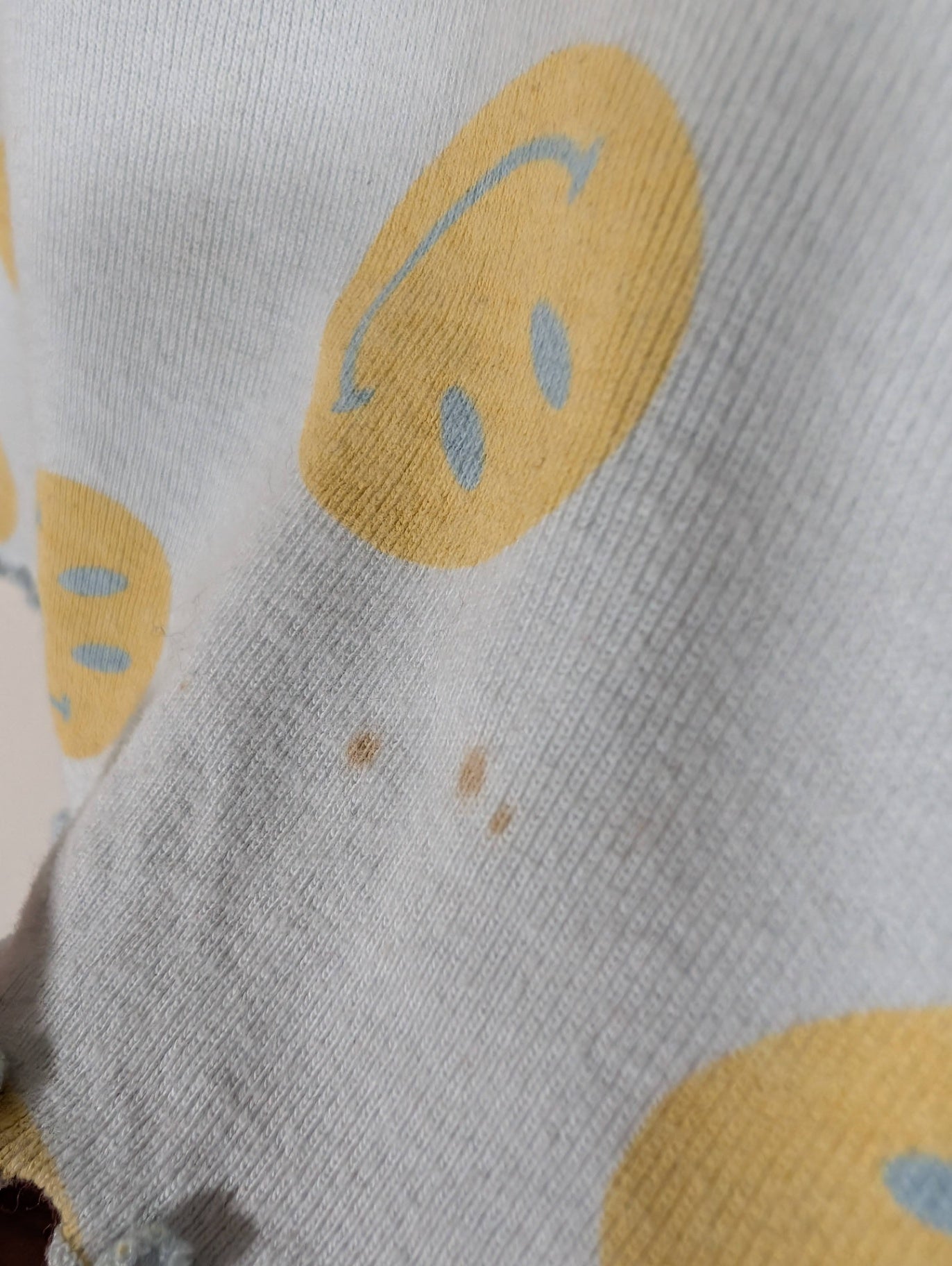 Messy Bun Just Chillin' smiley face tank - XL