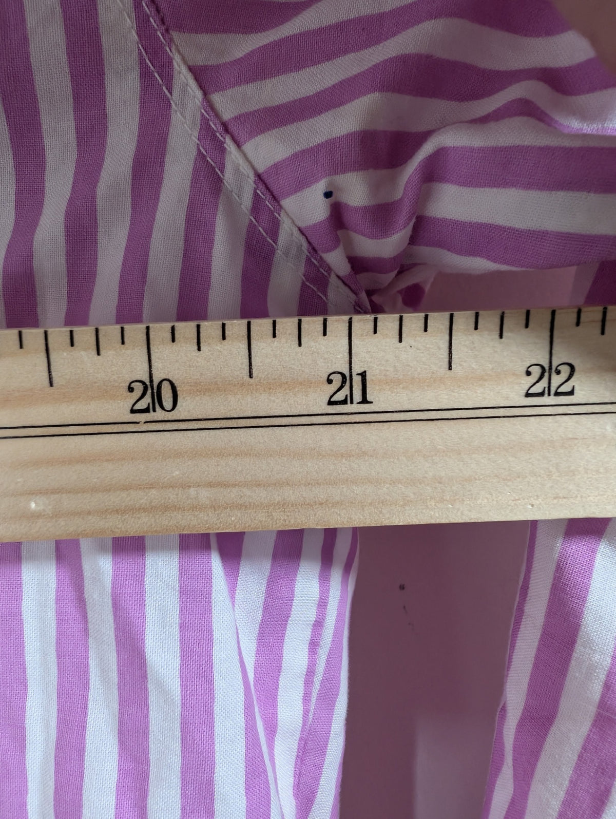 Robe di Kappa purple striped button down - Medium