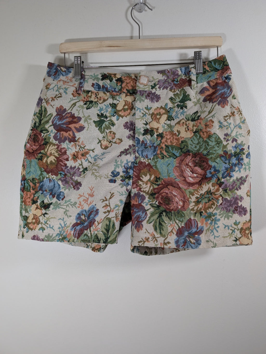 NWT Coalition LA vintage-style shorts - Medium