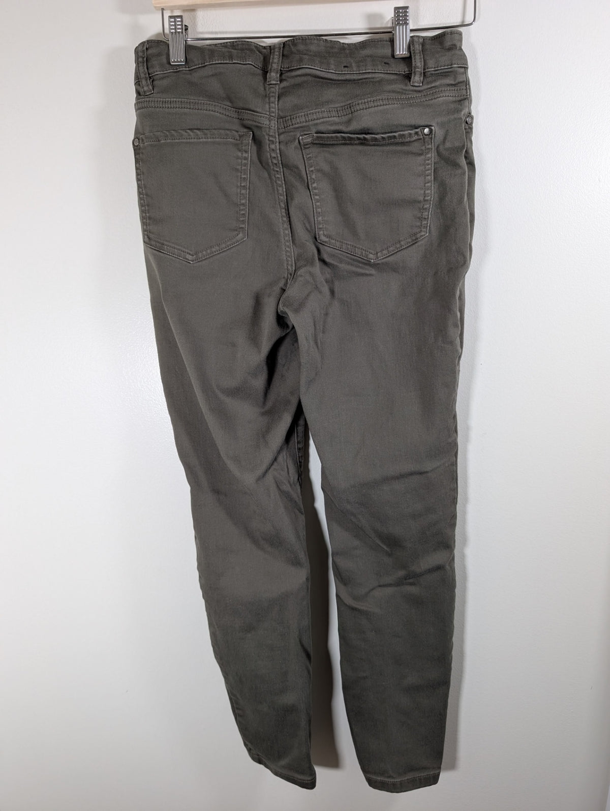 RW&Co. green Natalie jegging - Medium