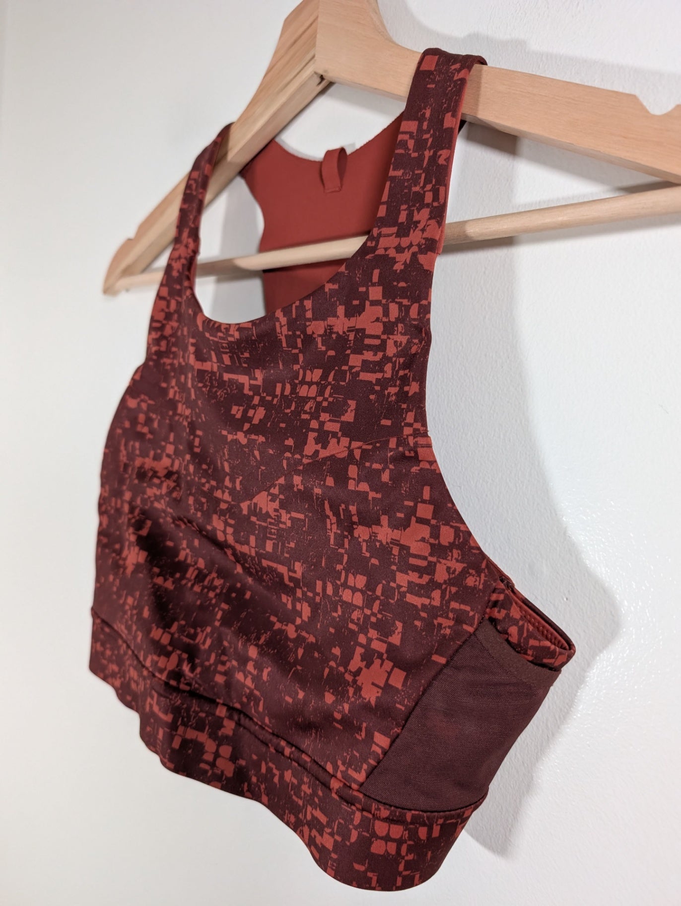 Brooks sports bra - appears small