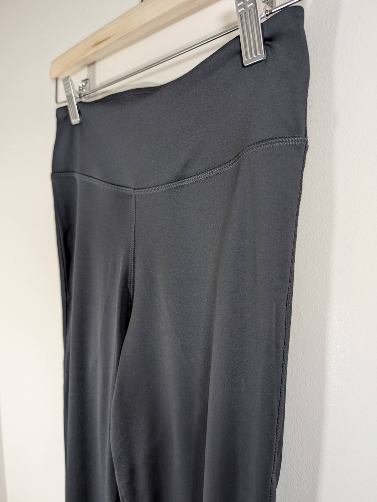 Reebok black leggings - Medium