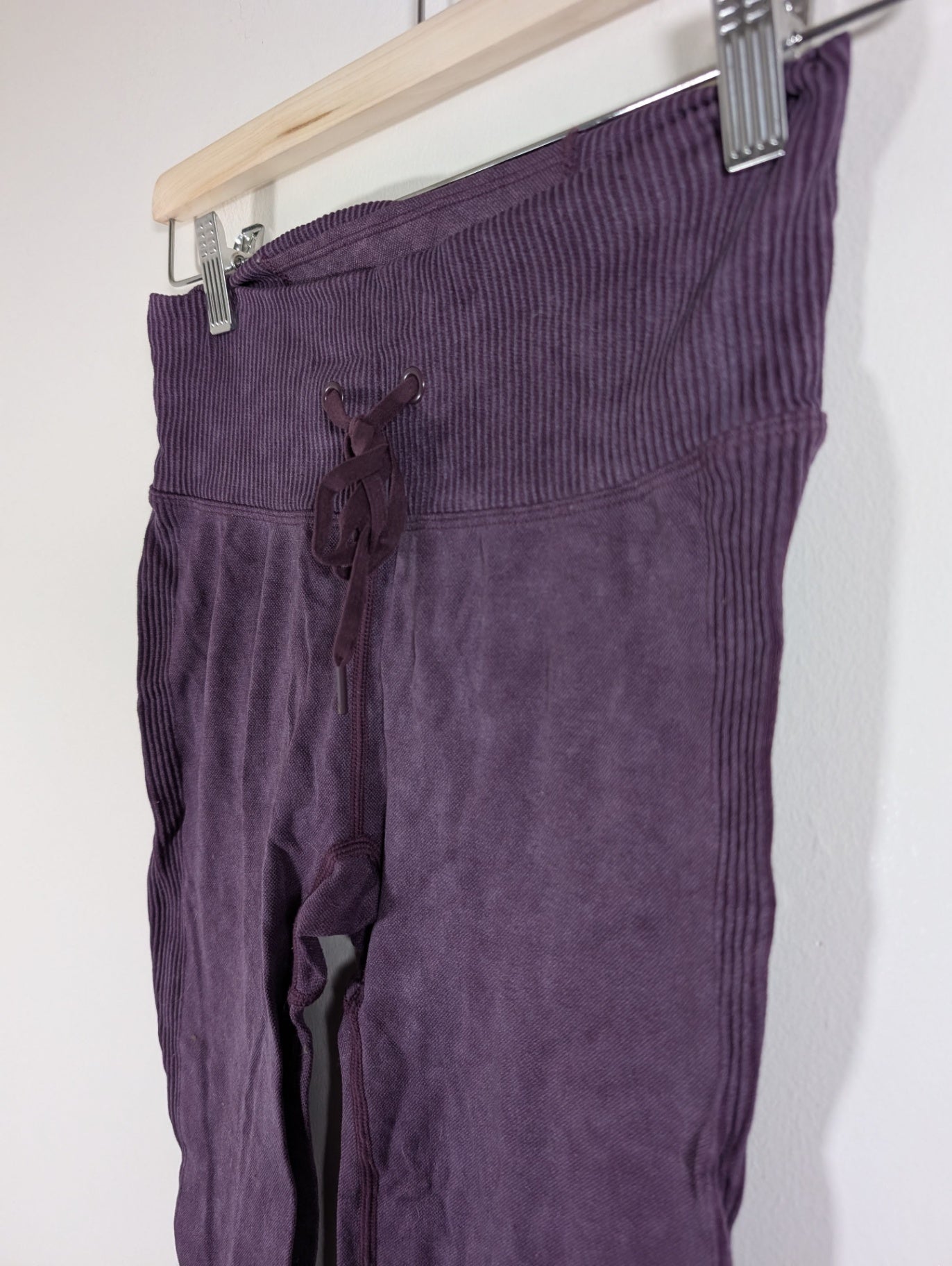 Pink Active purple leggings - Small
