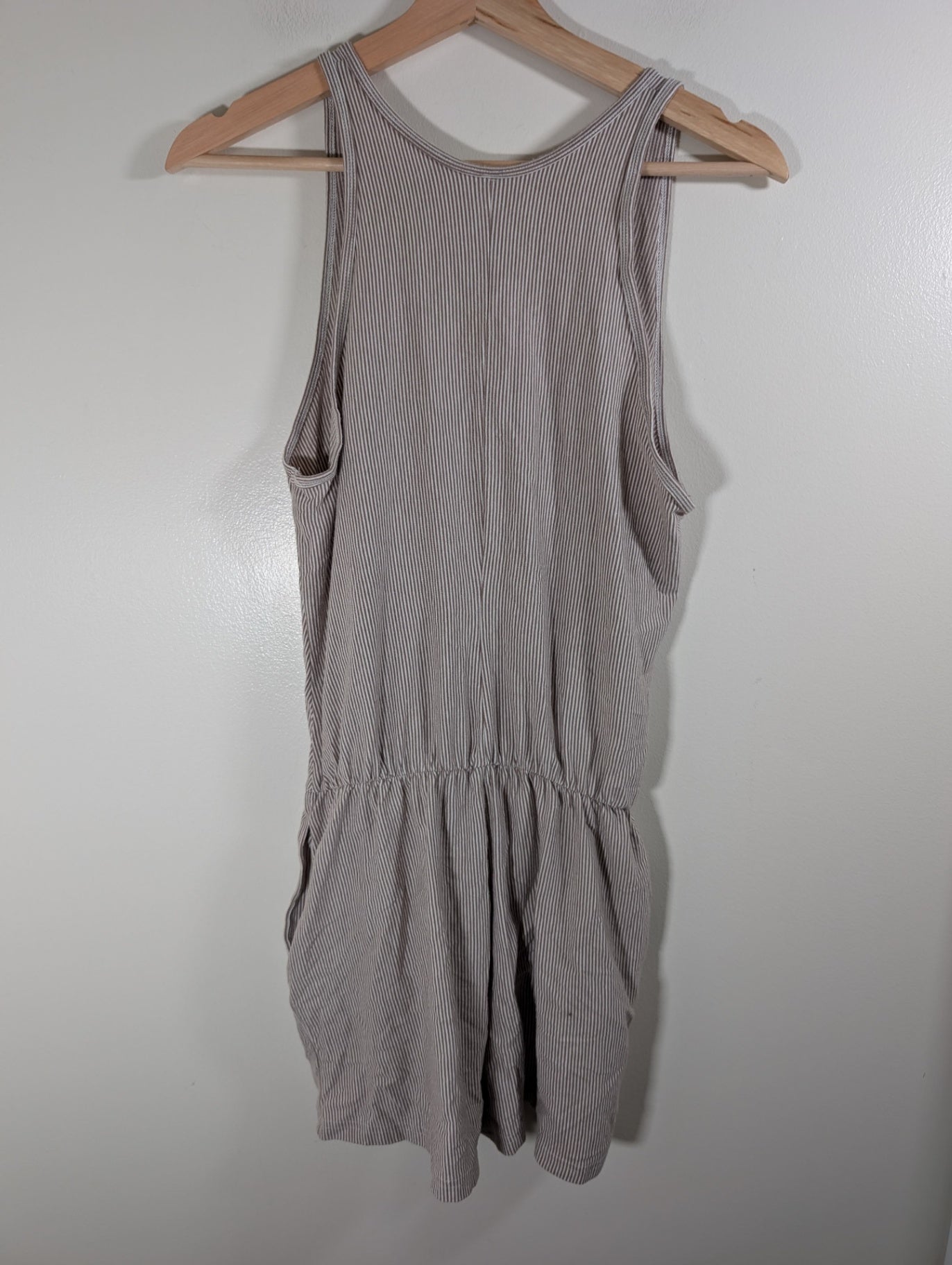 Smash + Tess x Hilary Duff romper - Small