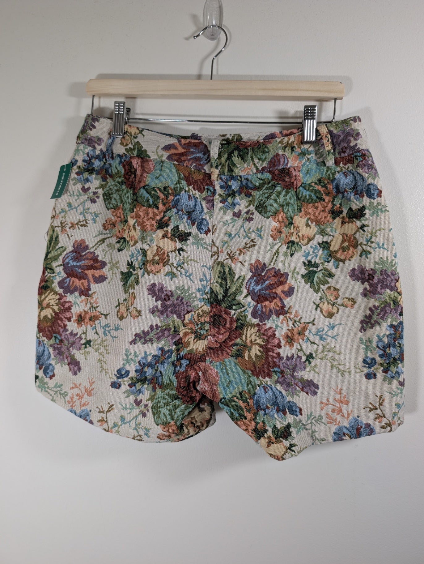 NWT Coalition LA vintage-style shorts - Medium