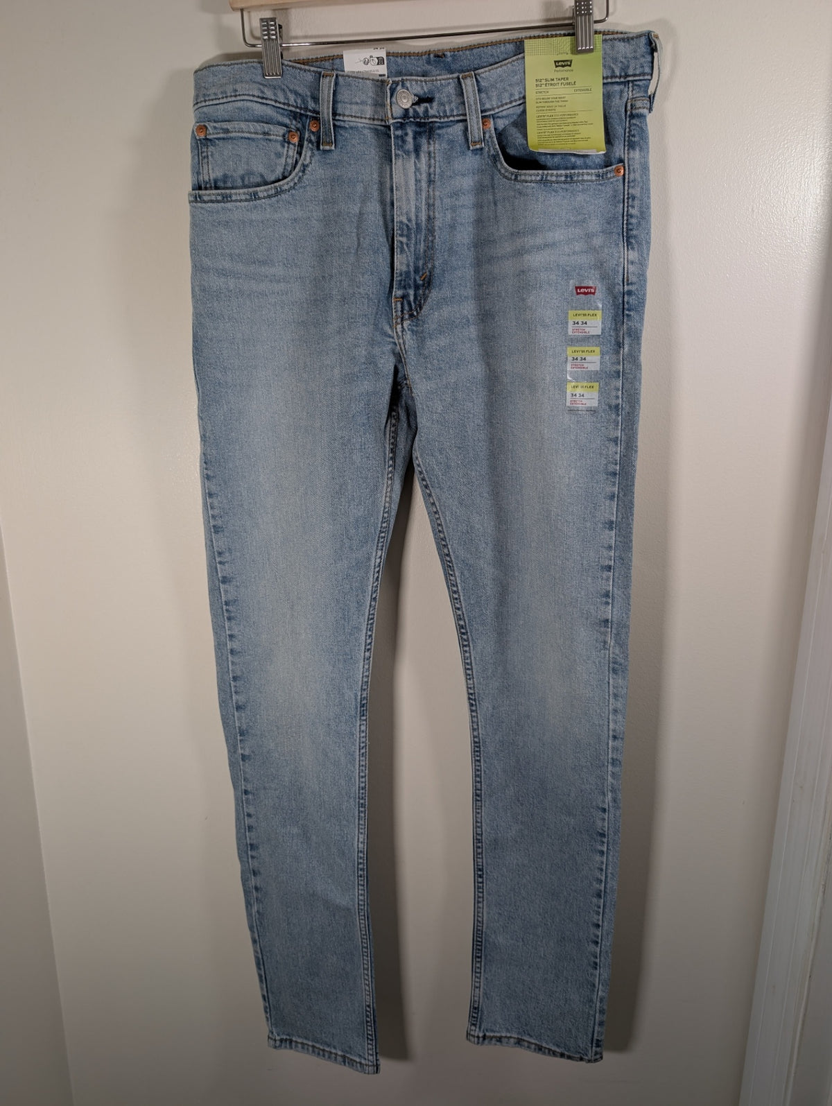 NWT Levi's 512 slim taper - SZ 34