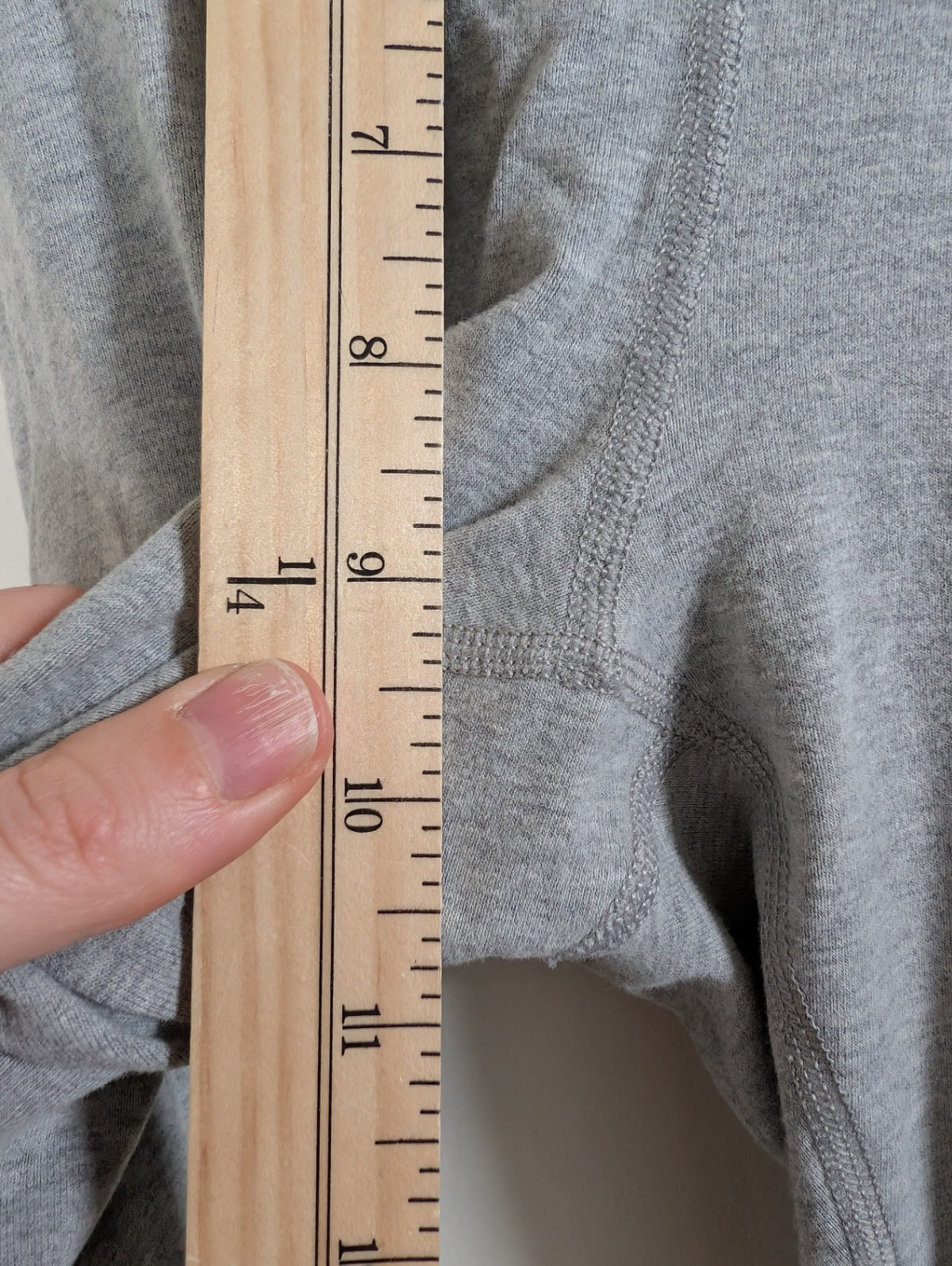 Lululemon grey leggings - appears SZ 2