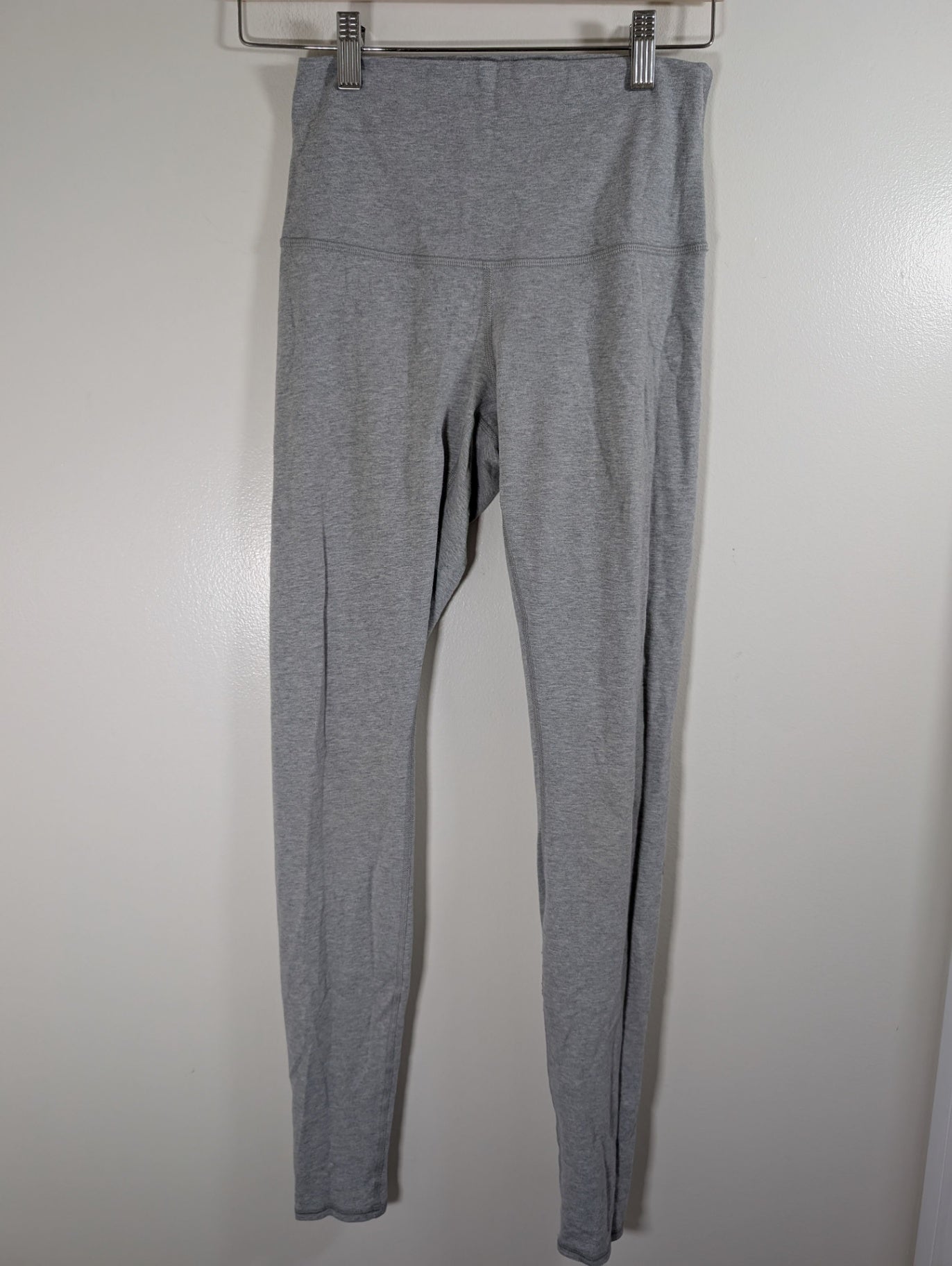 Lululemon grey leggings - appears SZ 2
