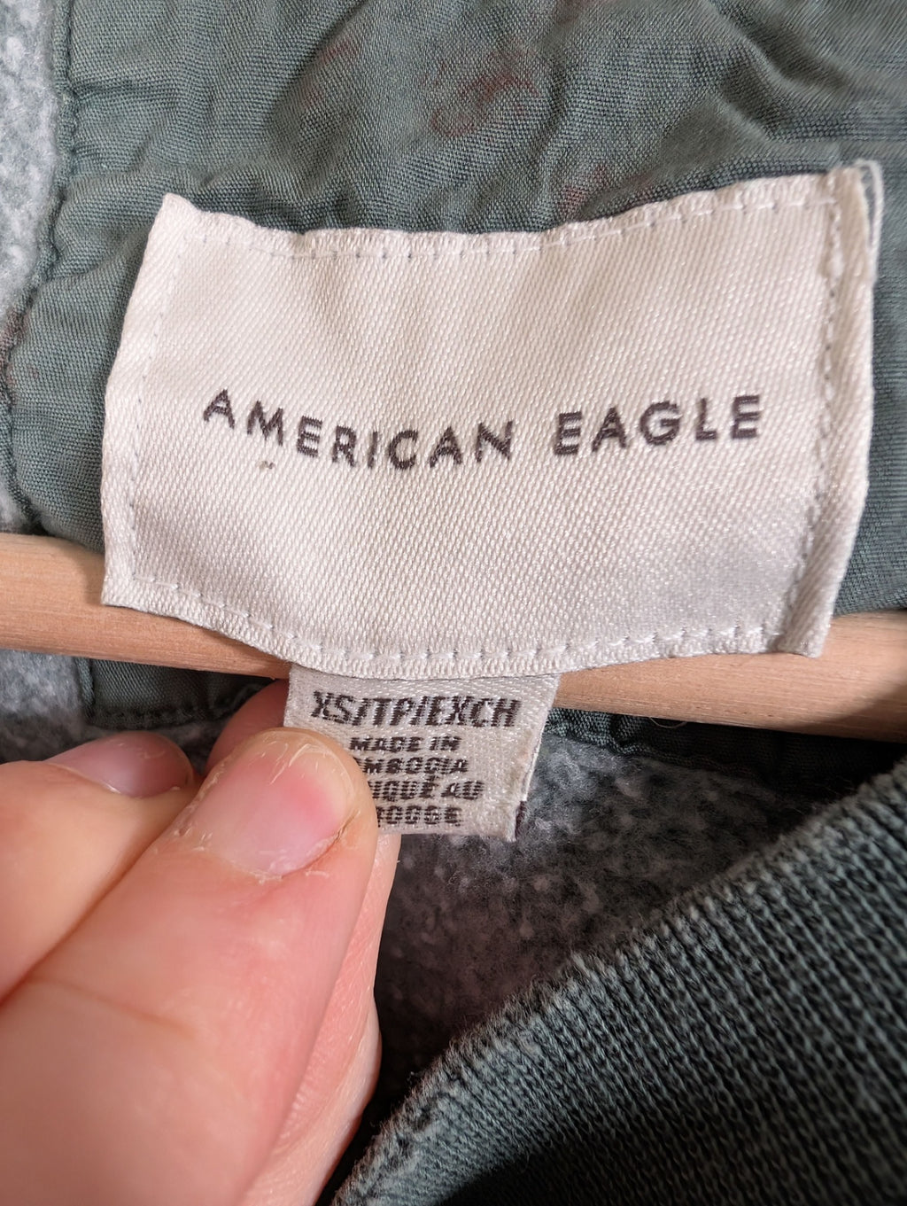 American Eagle green crewneck - XS