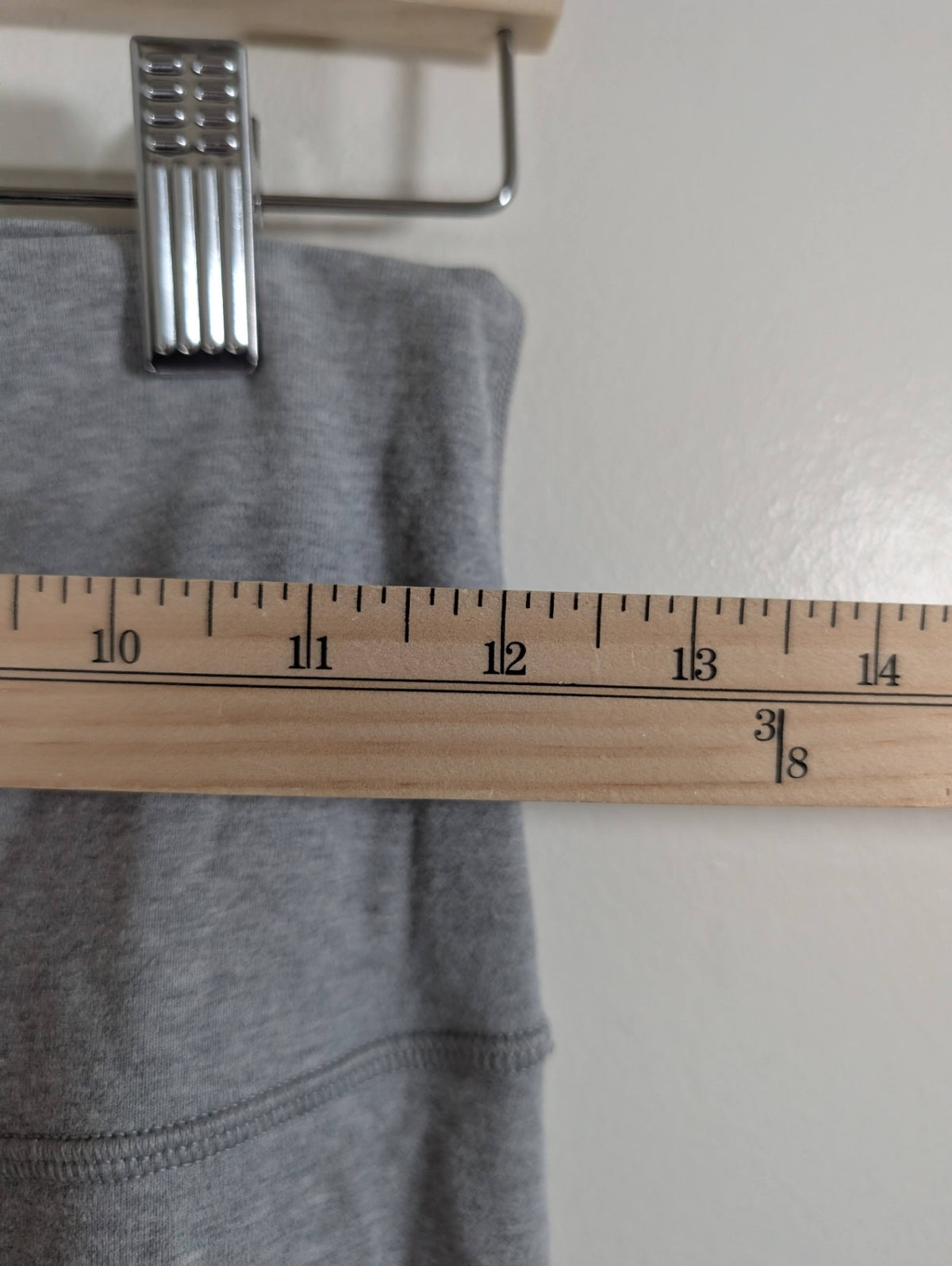 Lululemon grey leggings - appears SZ 2