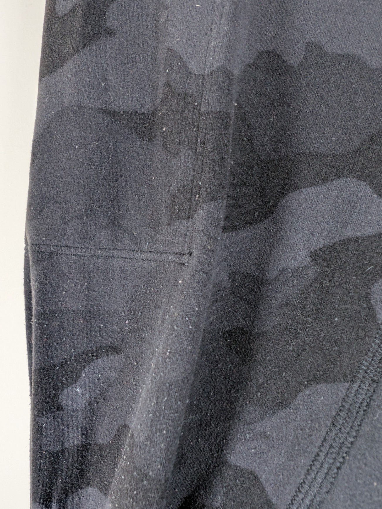 Lululemon camo joggers - 6